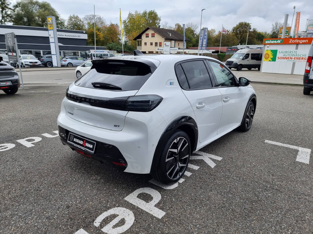 PEUGEOT 208 e-GT-image-7
