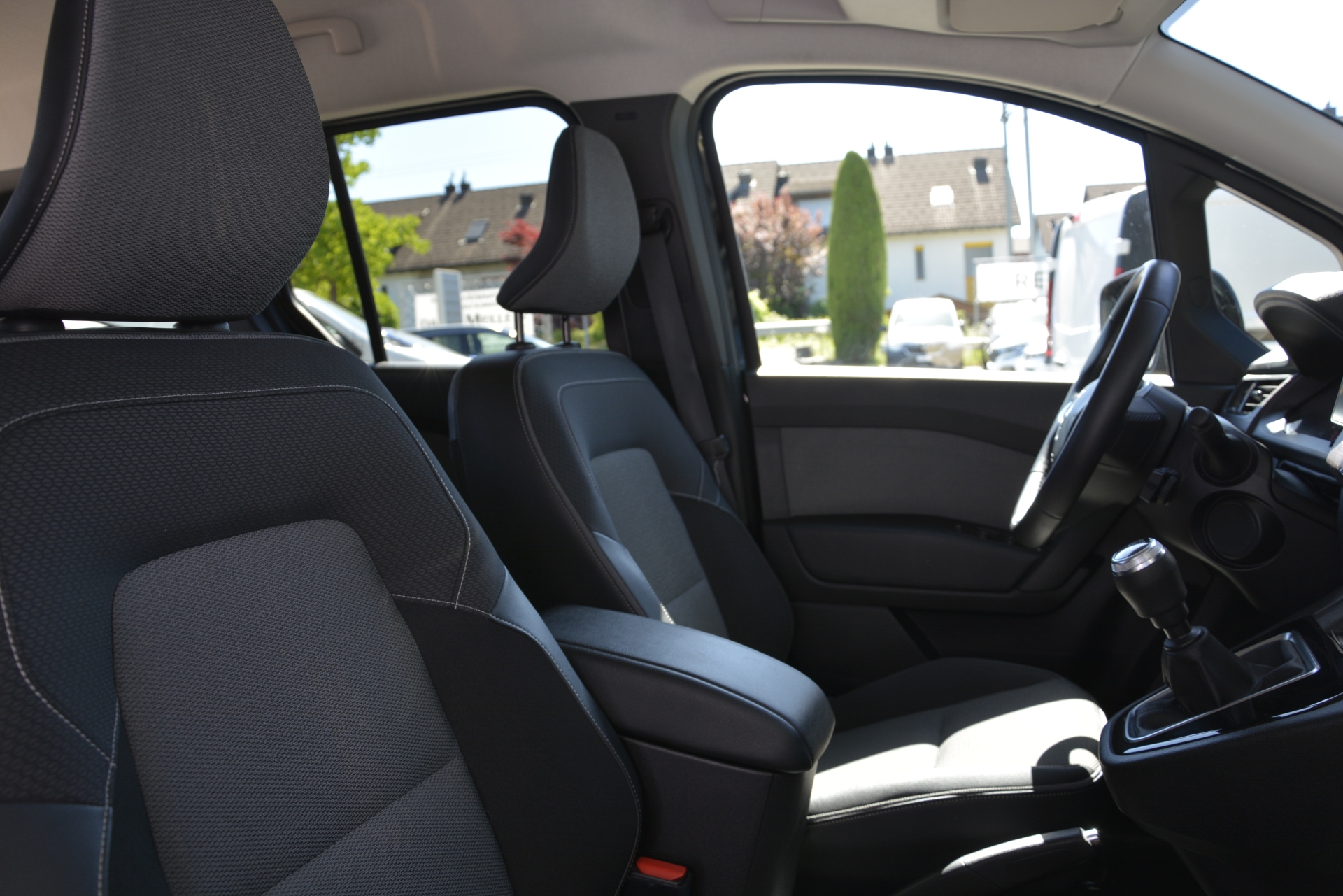RENAULT Kangoo Kombi-image-7