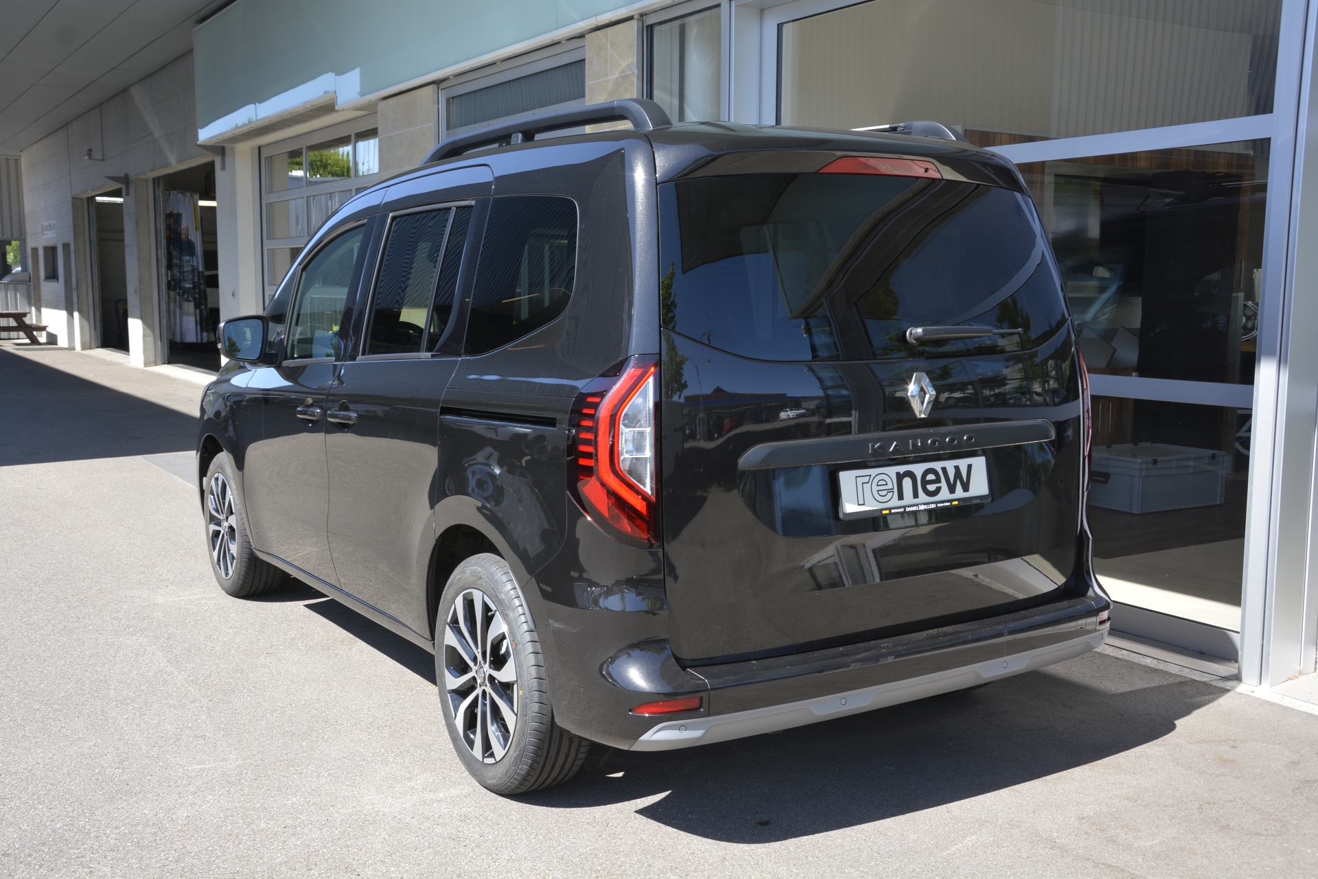RENAULT Kangoo Kombi-image-3