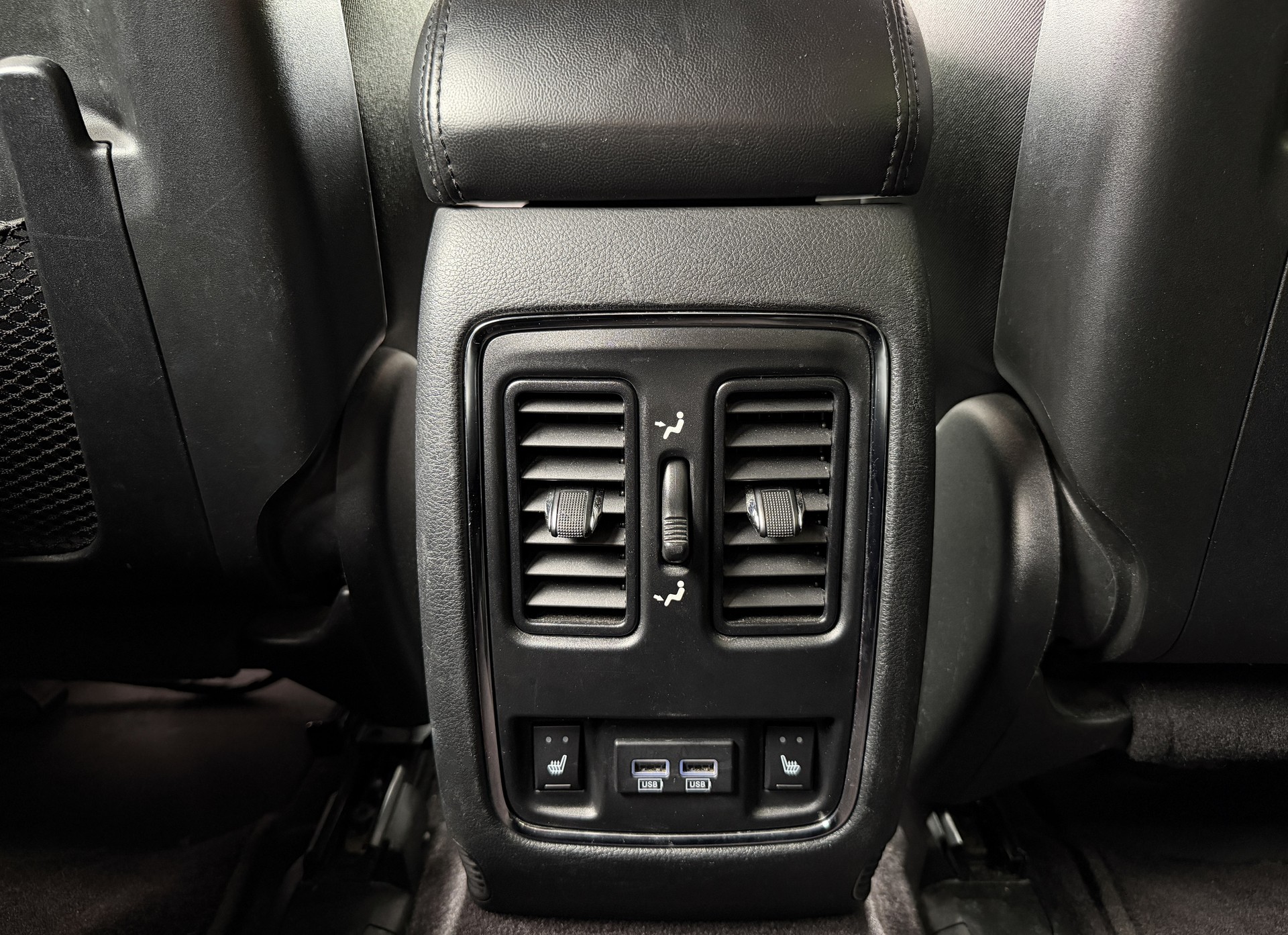 JEEP Grand Cherokee 3.0 CRD Limited Automatic-image-13