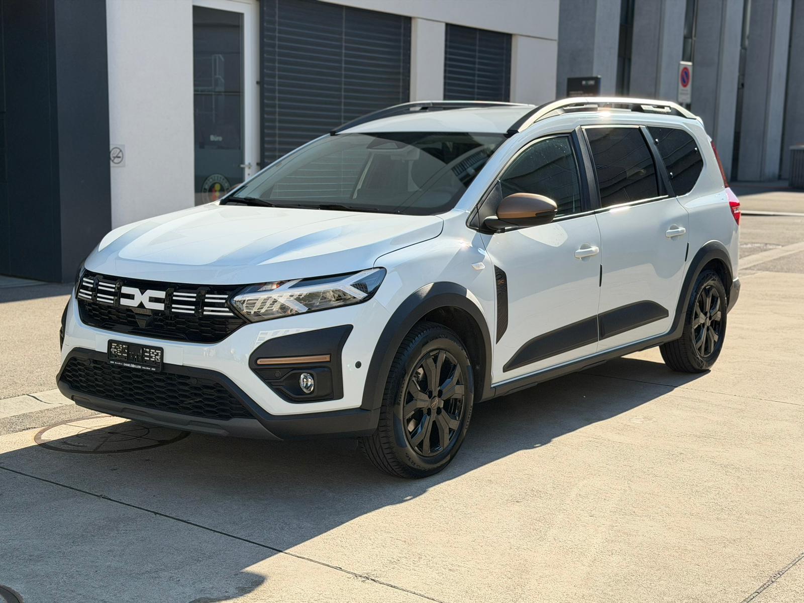 DACIA Jogger HEV 140 Extreme-showroom-element-1
