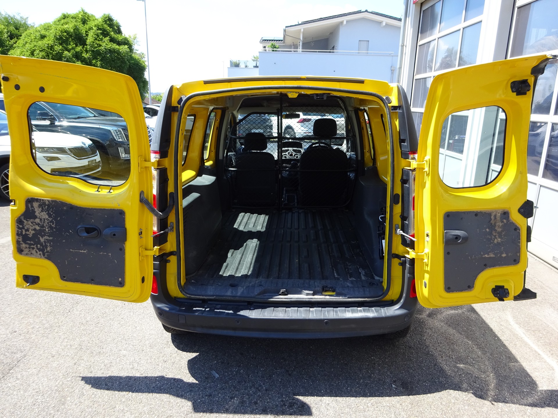 RENAULT Kangoo Maxi Z.E. 33 R60 Access 2 Plätze-image-9