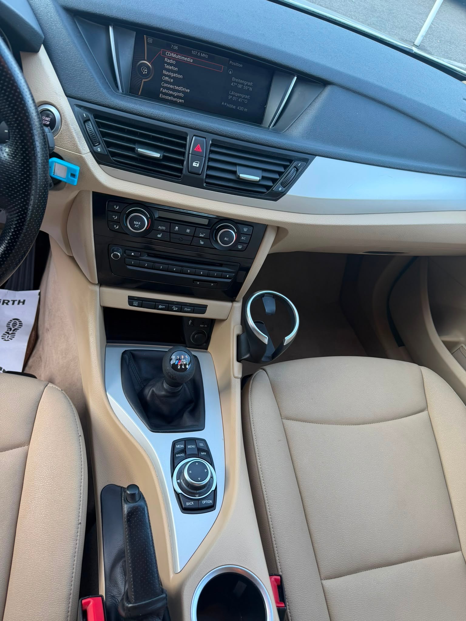 BMW X1 xDrive 18d-image-5