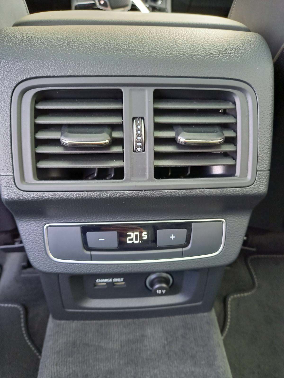 AUDI SQ5 TDI quattro tiptronic-image-14