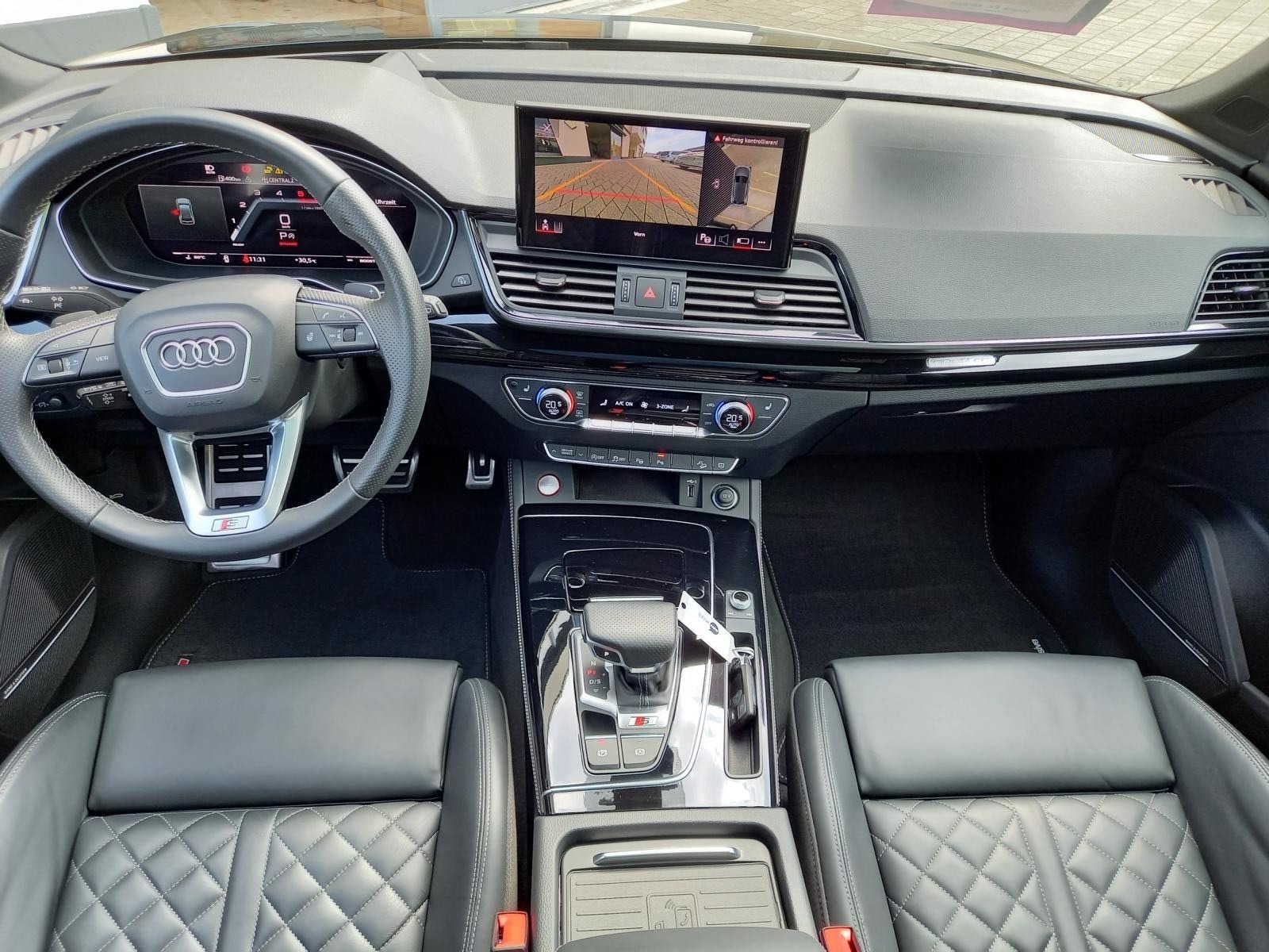 AUDI SQ5 TDI quattro tiptronic-image-4