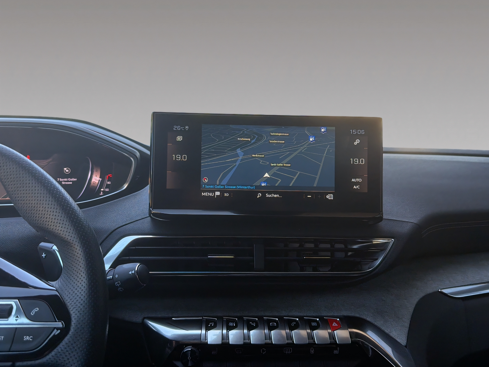 PEUGEOT 3008 1.2 PureTech GT Pack EAT8-image-11