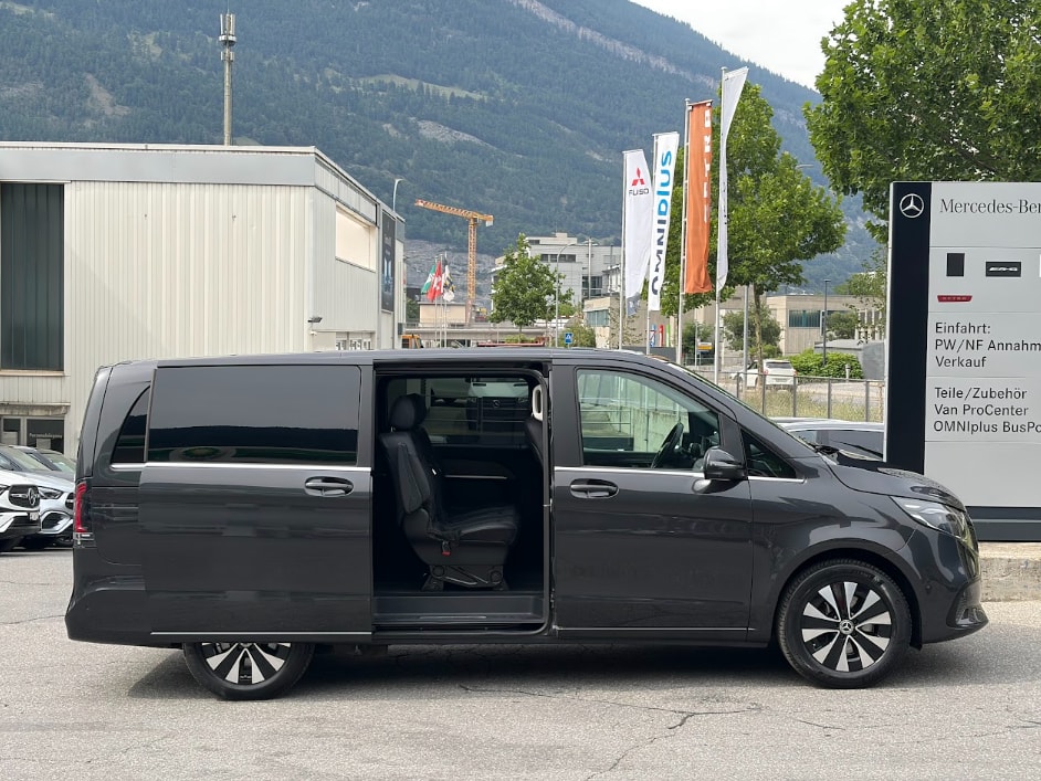 MERCEDES-BENZ V 250 d lang Avantgarde 4Matic-image-13