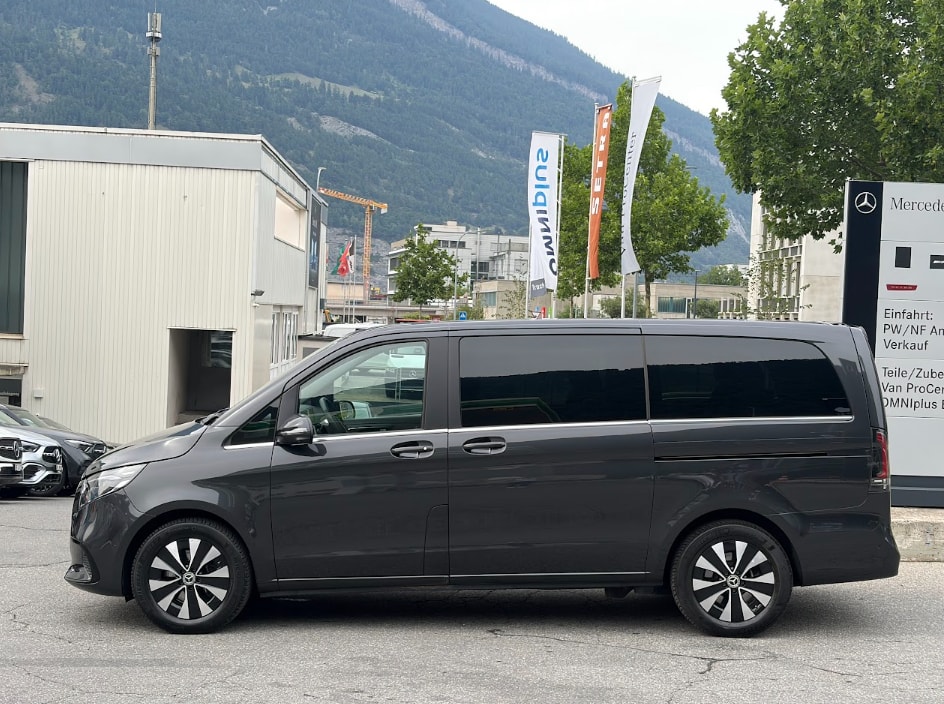 MERCEDES-BENZ V 250 d lang Avantgarde 4Matic-showroom-element-3