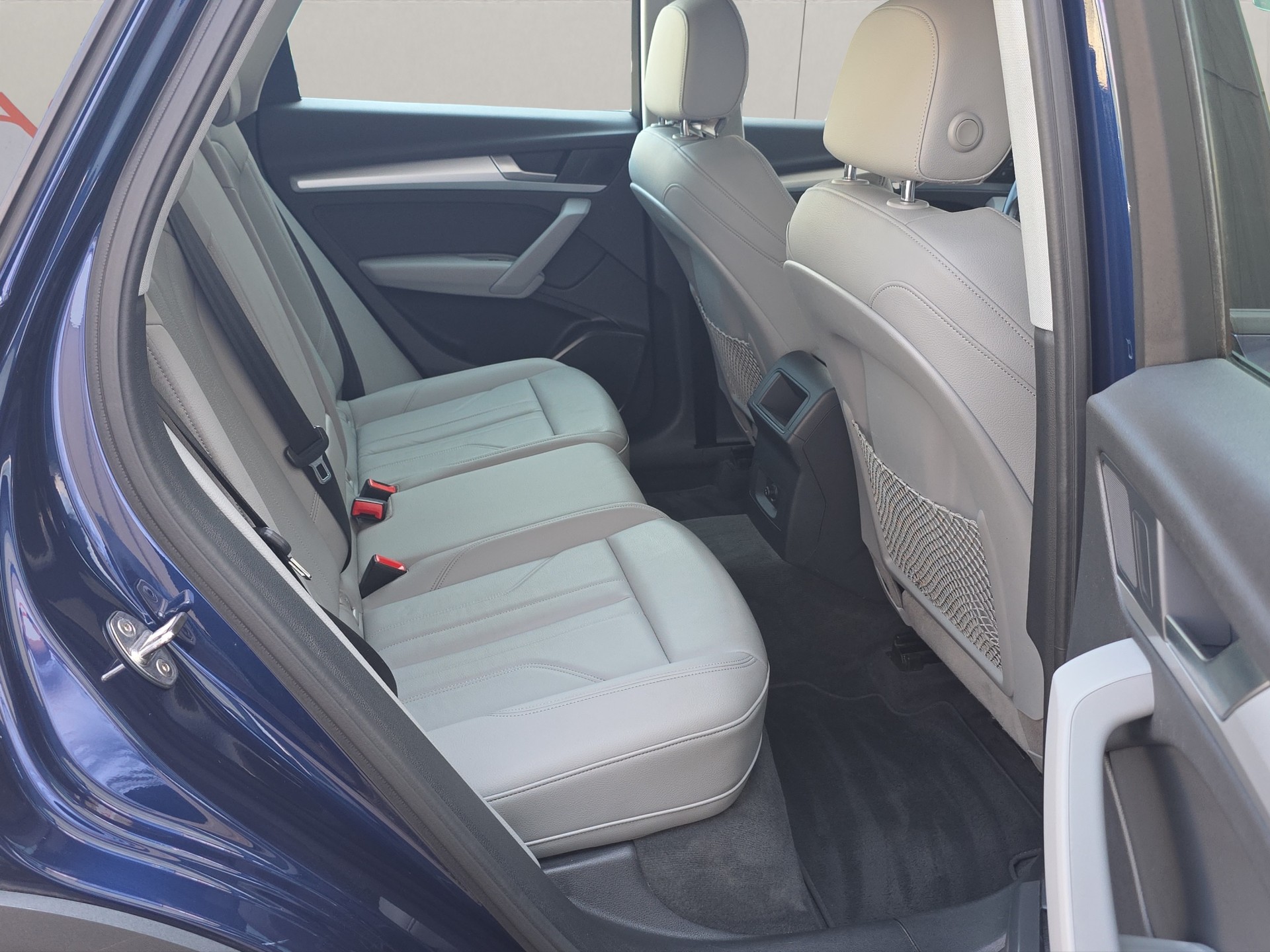 AUDI Q5 50 TDI sport quattro tiptronic-image-13