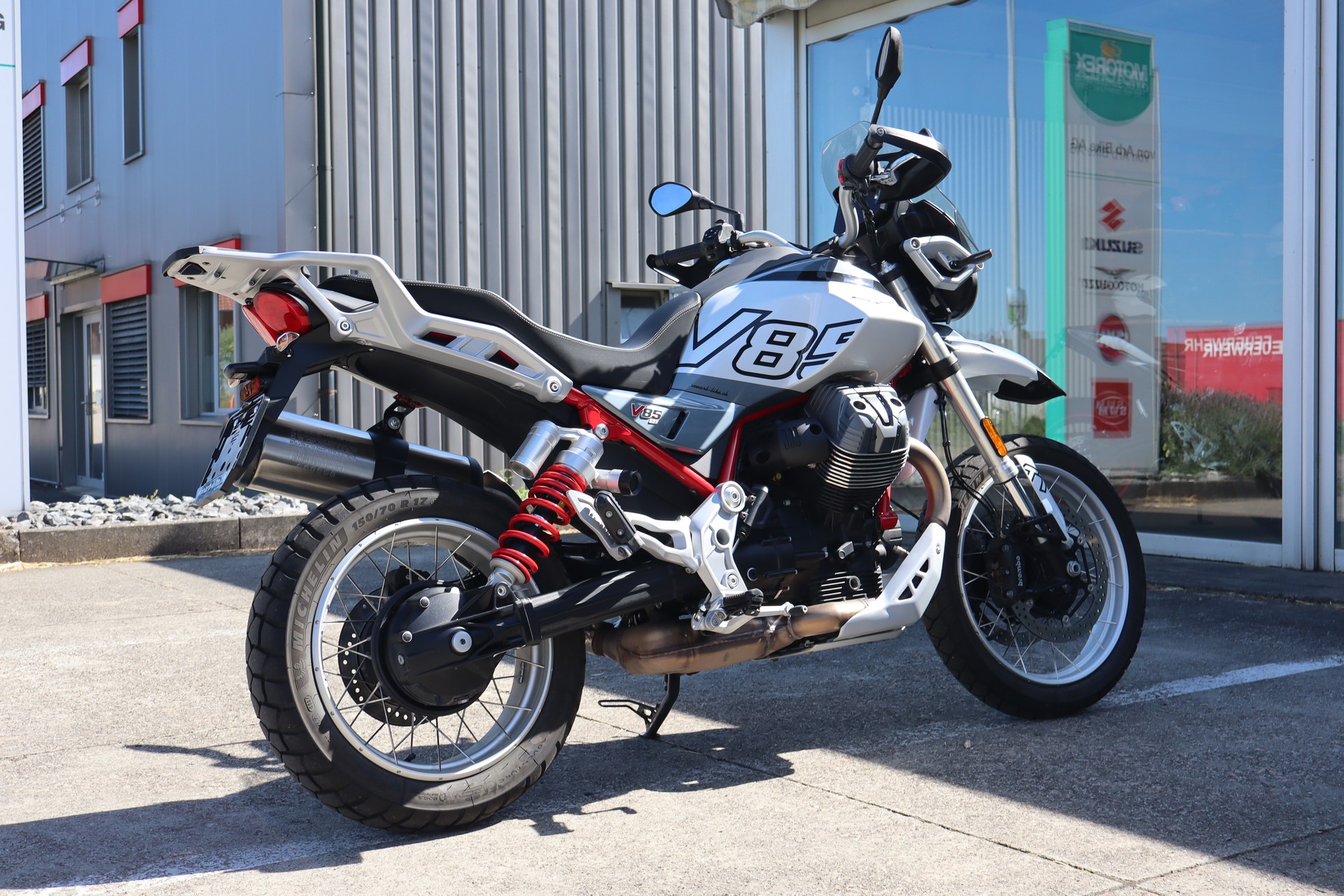 MOTO GUZZI V85 TT E5+-image-2