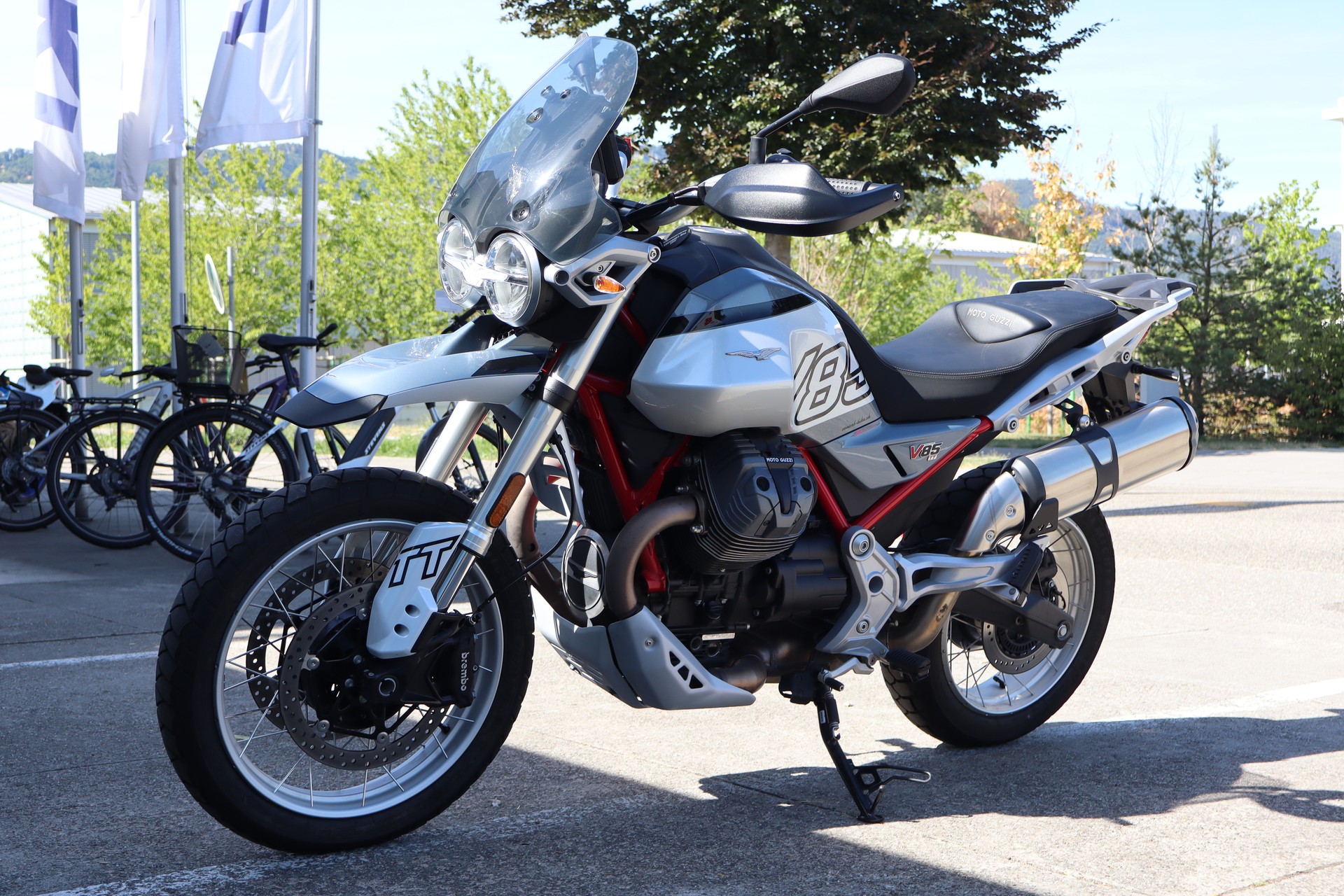 MOTO GUZZI V85 TT E5+-image-4