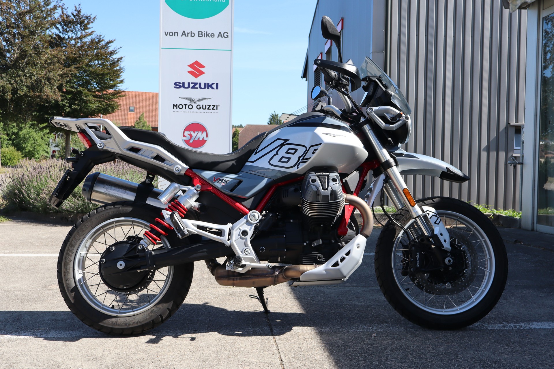 MOTO GUZZI V85 TT E5+-image-0
