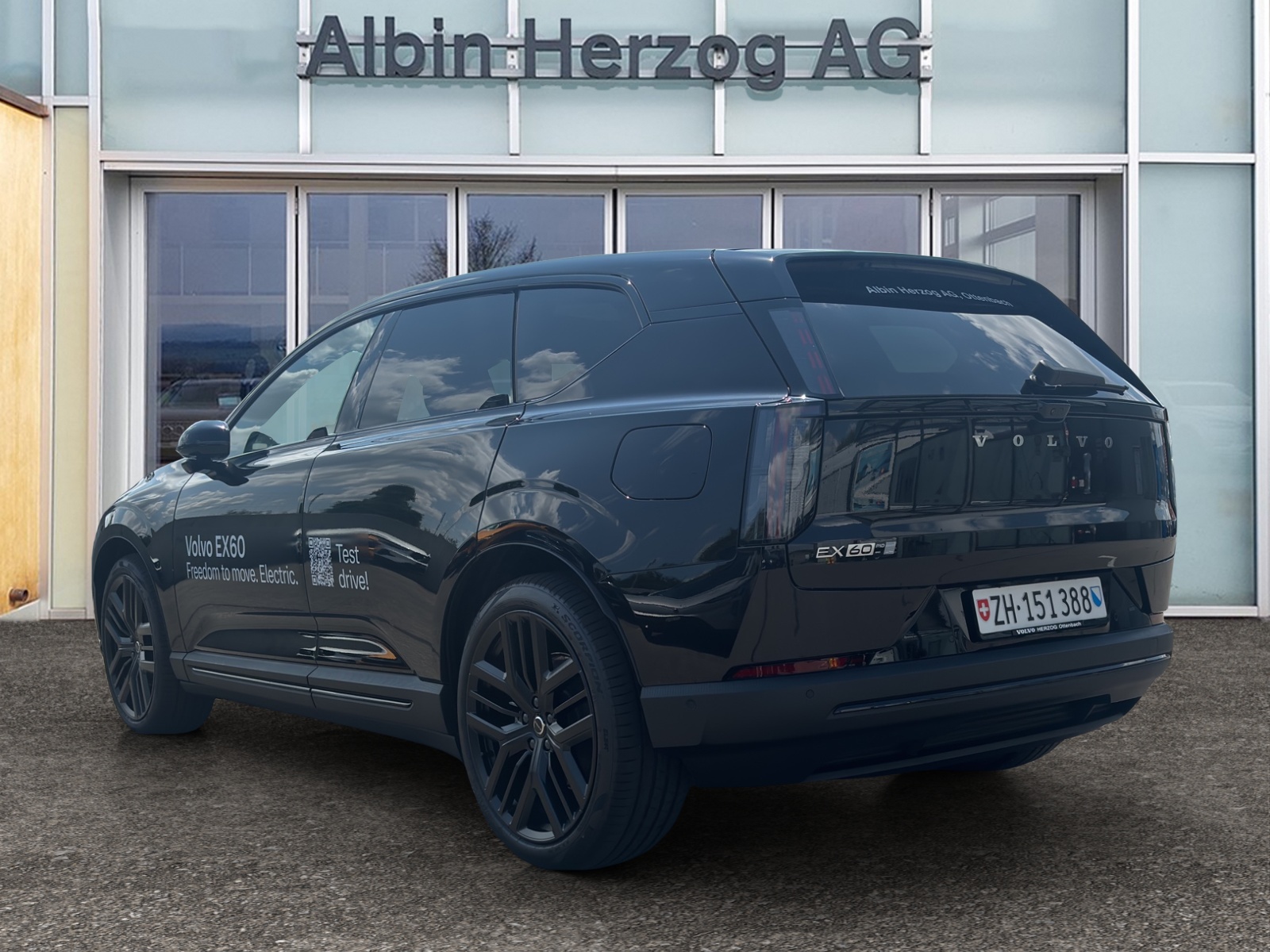 VOLVO EX60 Twin Ultra AWD-showroom-element-2