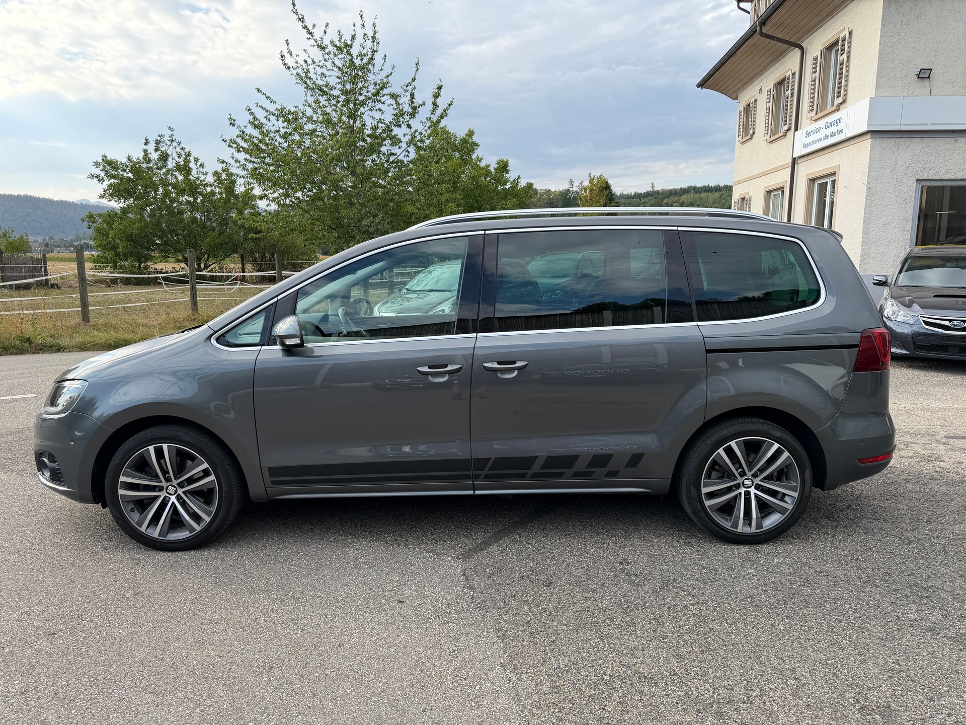 SEAT Alhambra 1.4 TSI DSG SWISS FR2-showroom-element-1