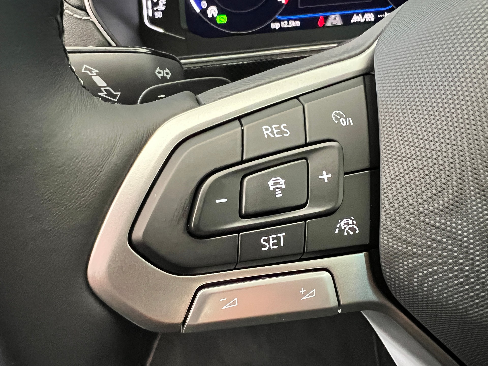 VW T-Cross 1.5 TSI EVO ACT R-Line DSG-image-15