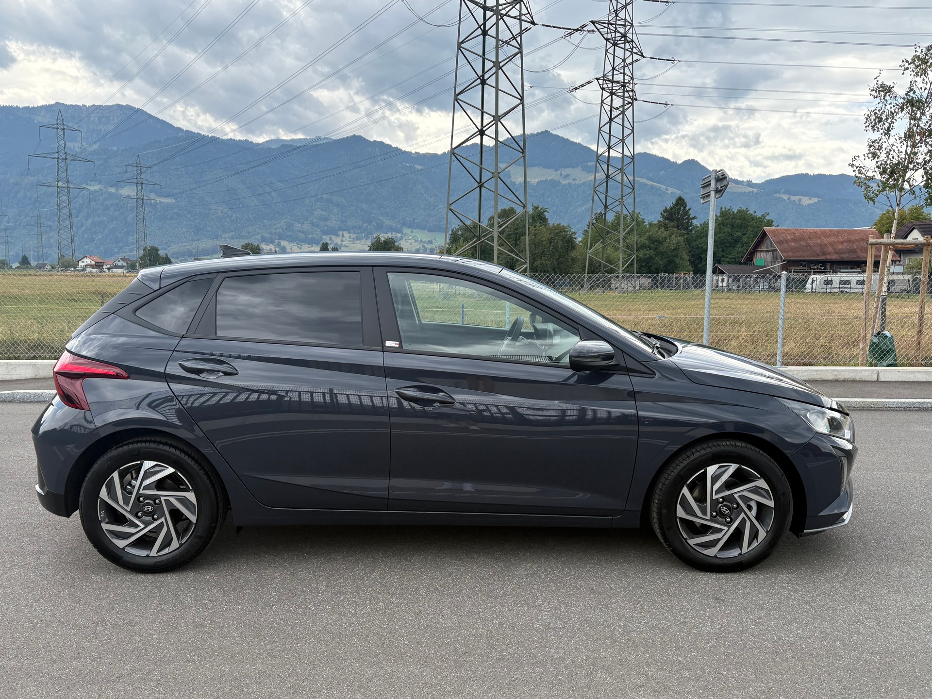 HYUNDAI i20 1.0 T-GDi Amplia GO! DCT-showroom-element-1