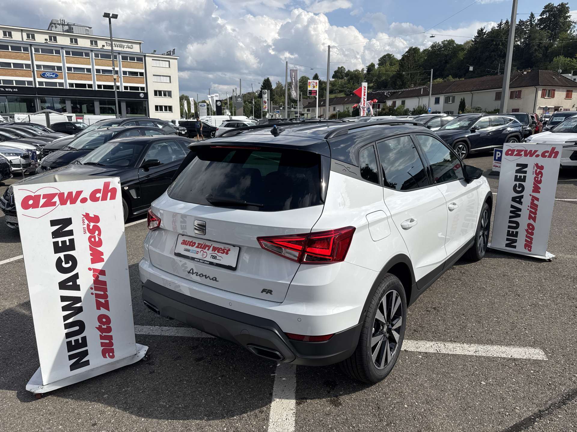 SEAT Arona 1.0 TSi Eco FR DSG-Automat-showroom-element-2