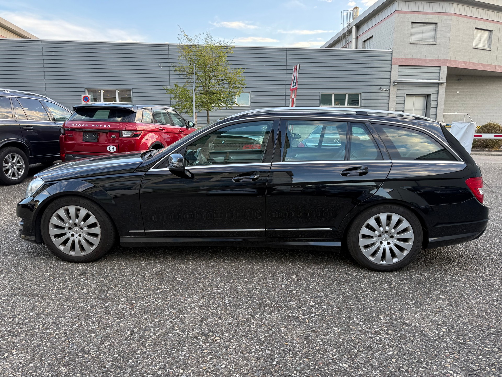 MERCEDES-BENZ C 250 CDI 4Matic 7G-Tronic-showroom-element-1