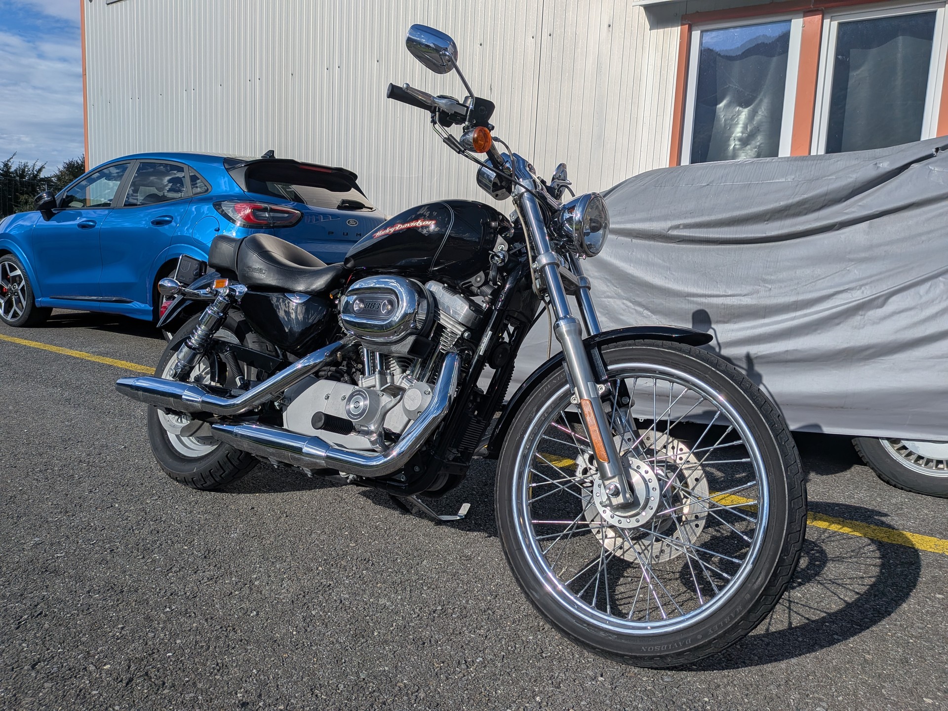 HARLEY-DAVIDSON XL 883 C Sportster Custom Injection-image-2