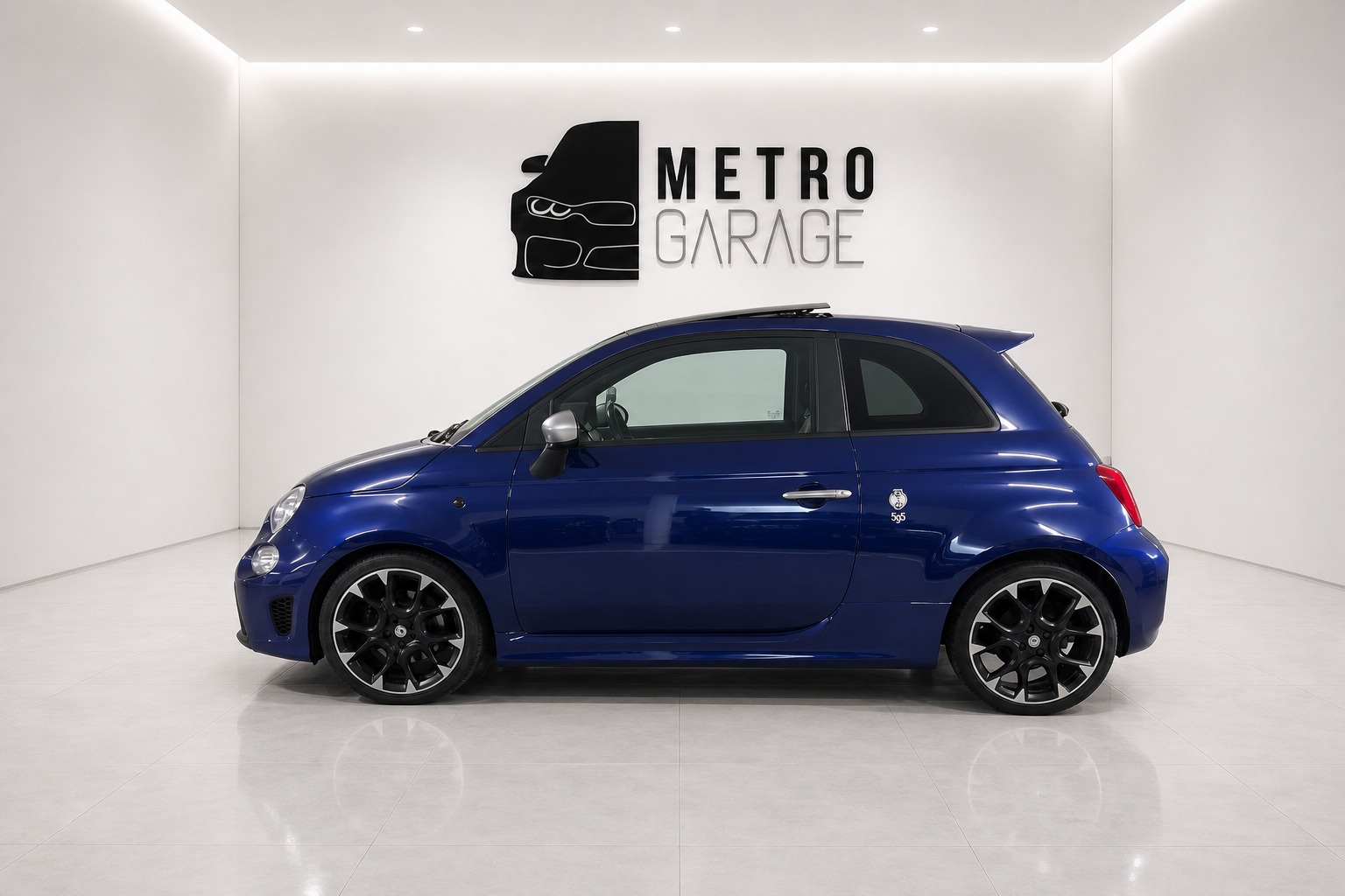 FIAT 595C 1.4 16V Turbo Abarth Turismo-showroom-element-1