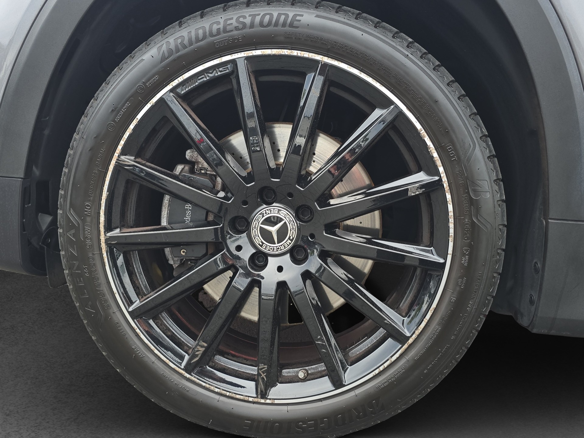 MERCEDES-BENZ GLB 250 4Matic AMG Line 8G-Tronic-image-11