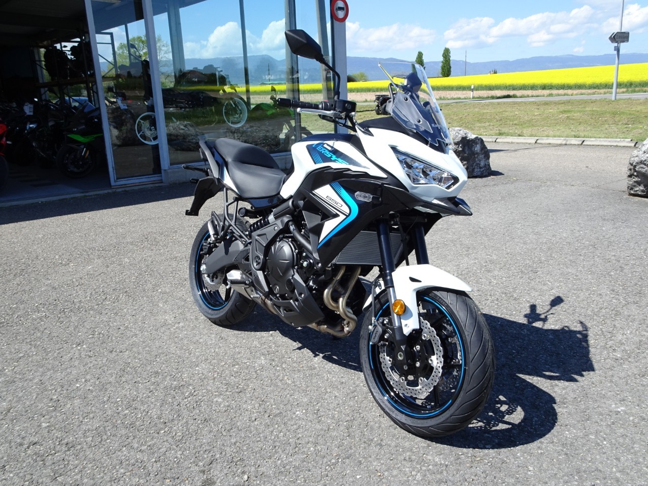 KAWASAKI Versys 650 (35kW)-image-1