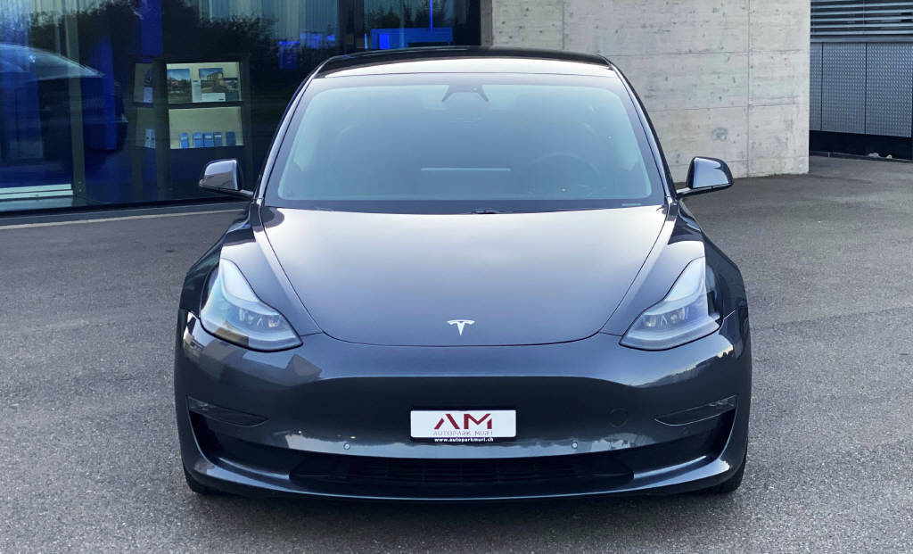 TESLA Model 3 Long Range D-image-1