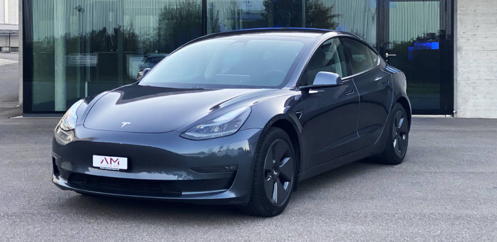 TESLA Model 3 Long Range D