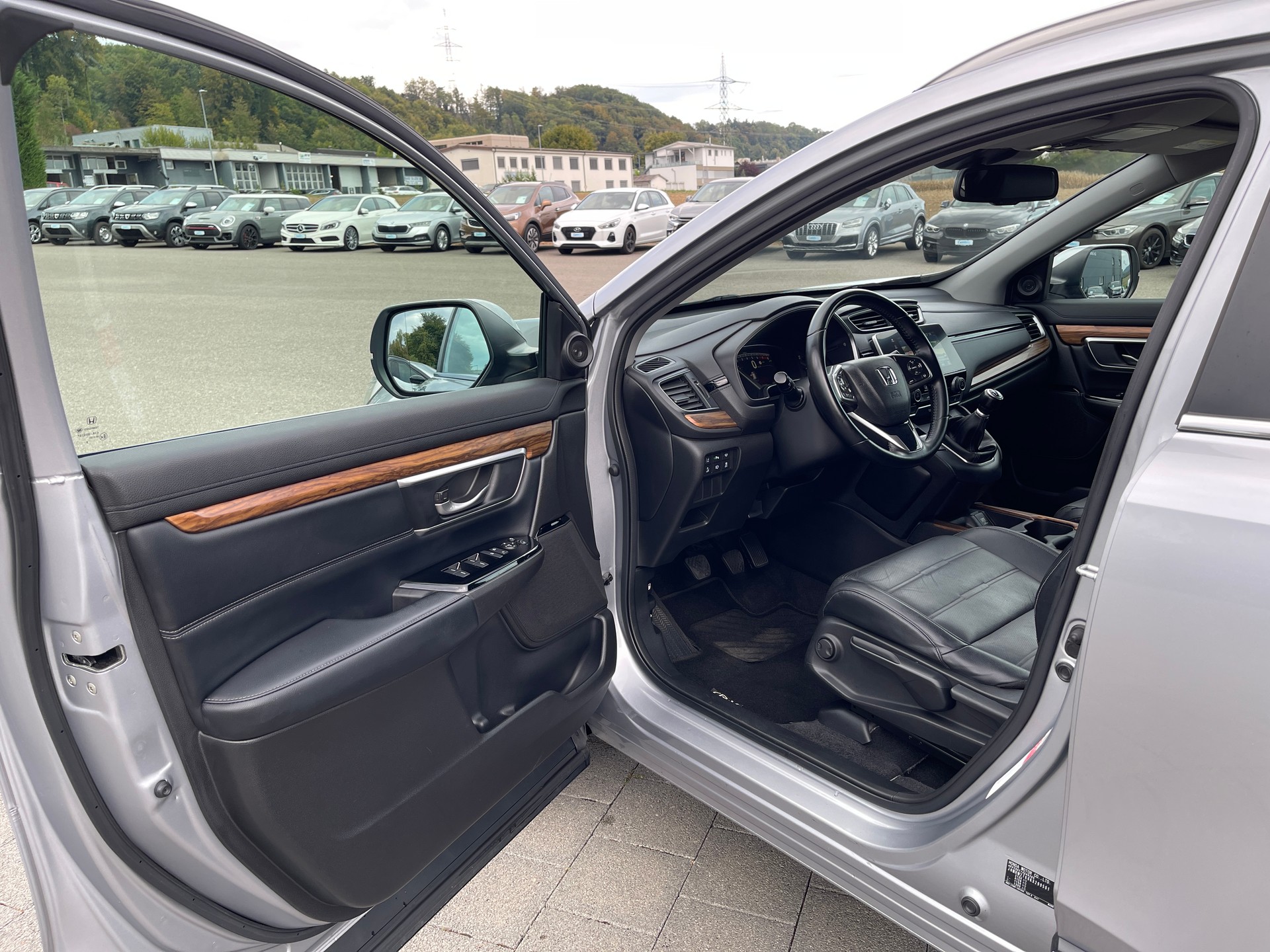 HONDA CR-V 1.5 i-VTEC Lifestyle 4WD-image-6