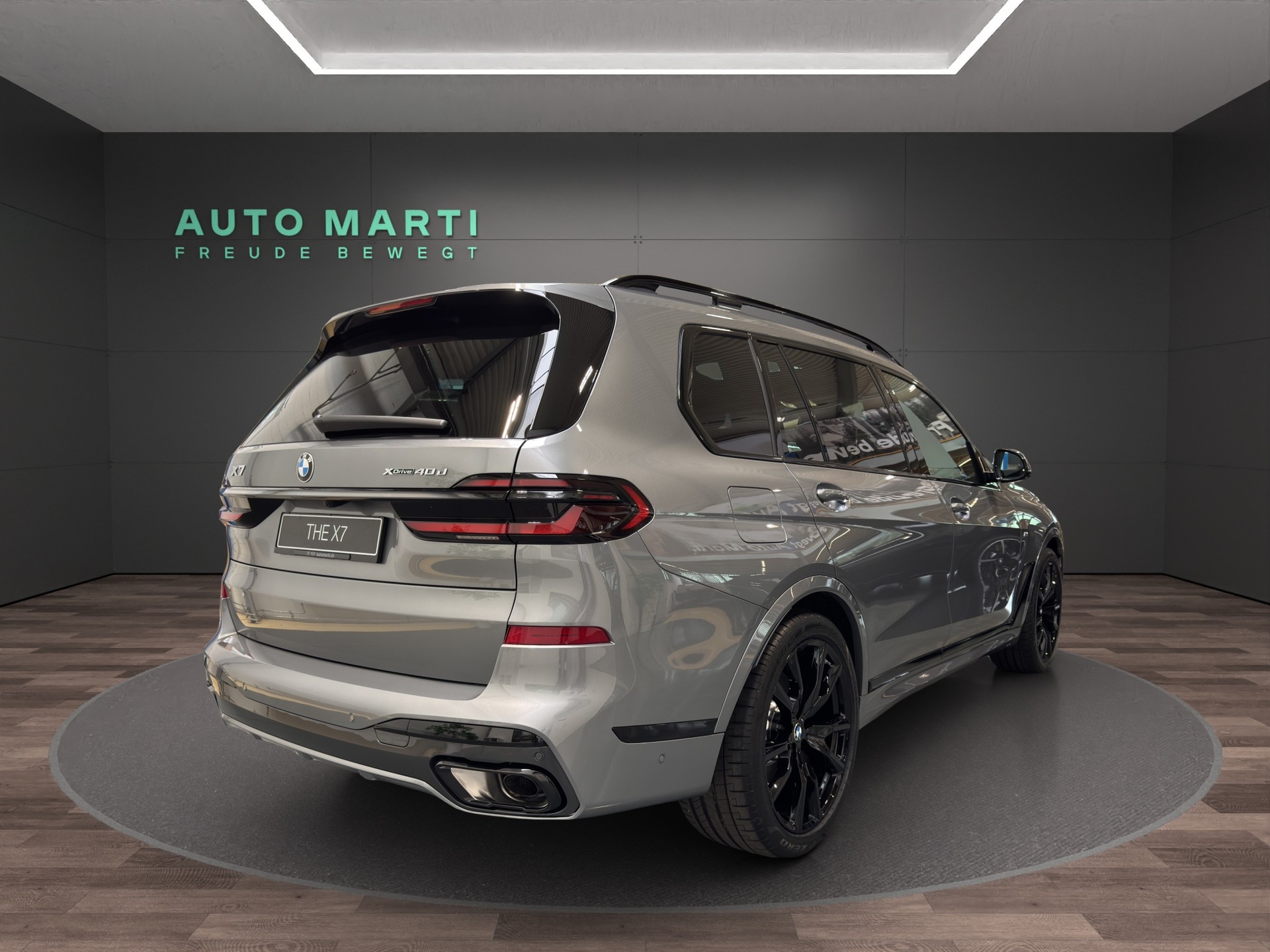 BMW X7 G07 40d xDrive SAG-showroom-element-2