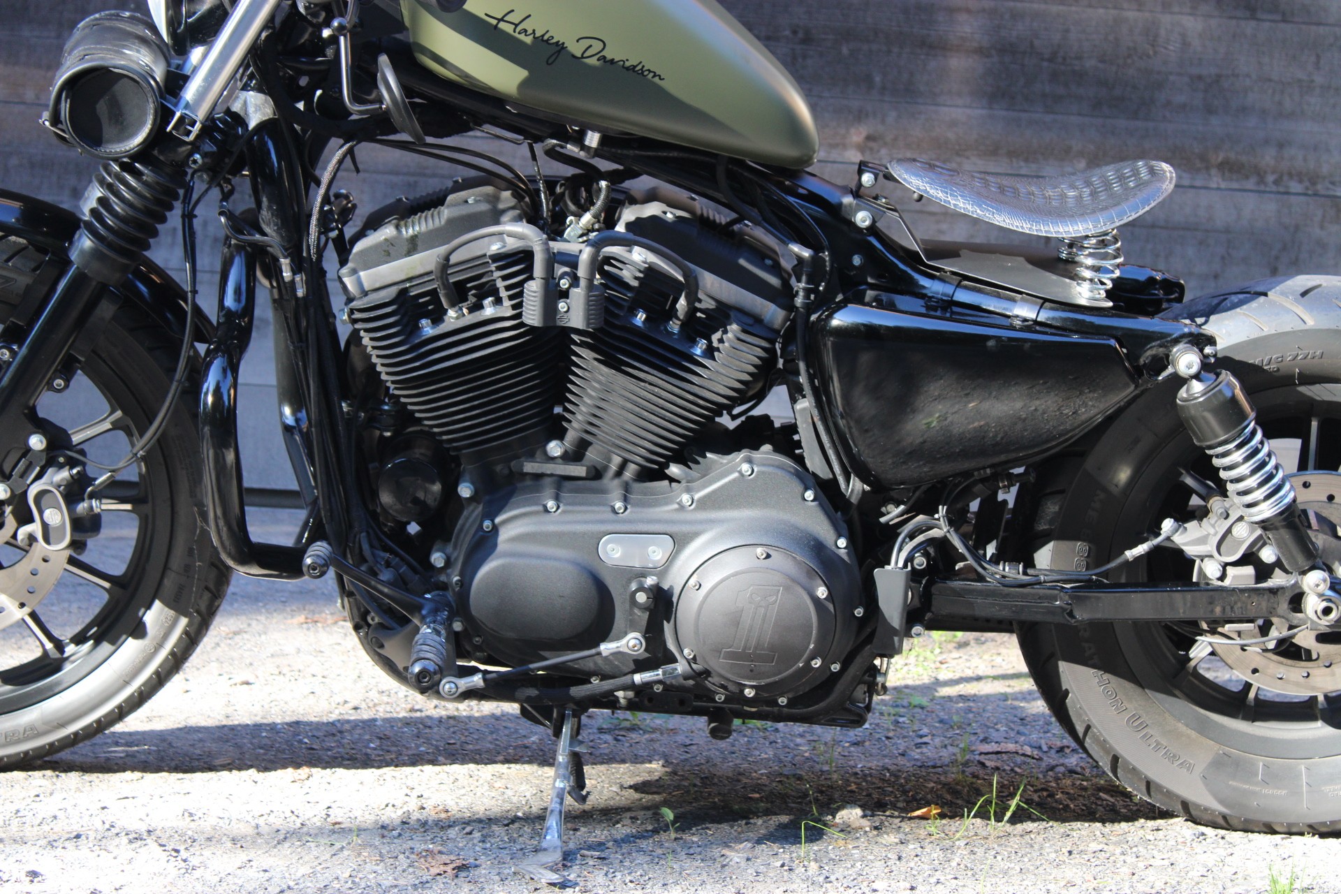 HARLEY-DAVIDSON XL 883 N Sportster Iron ABS-image-2
