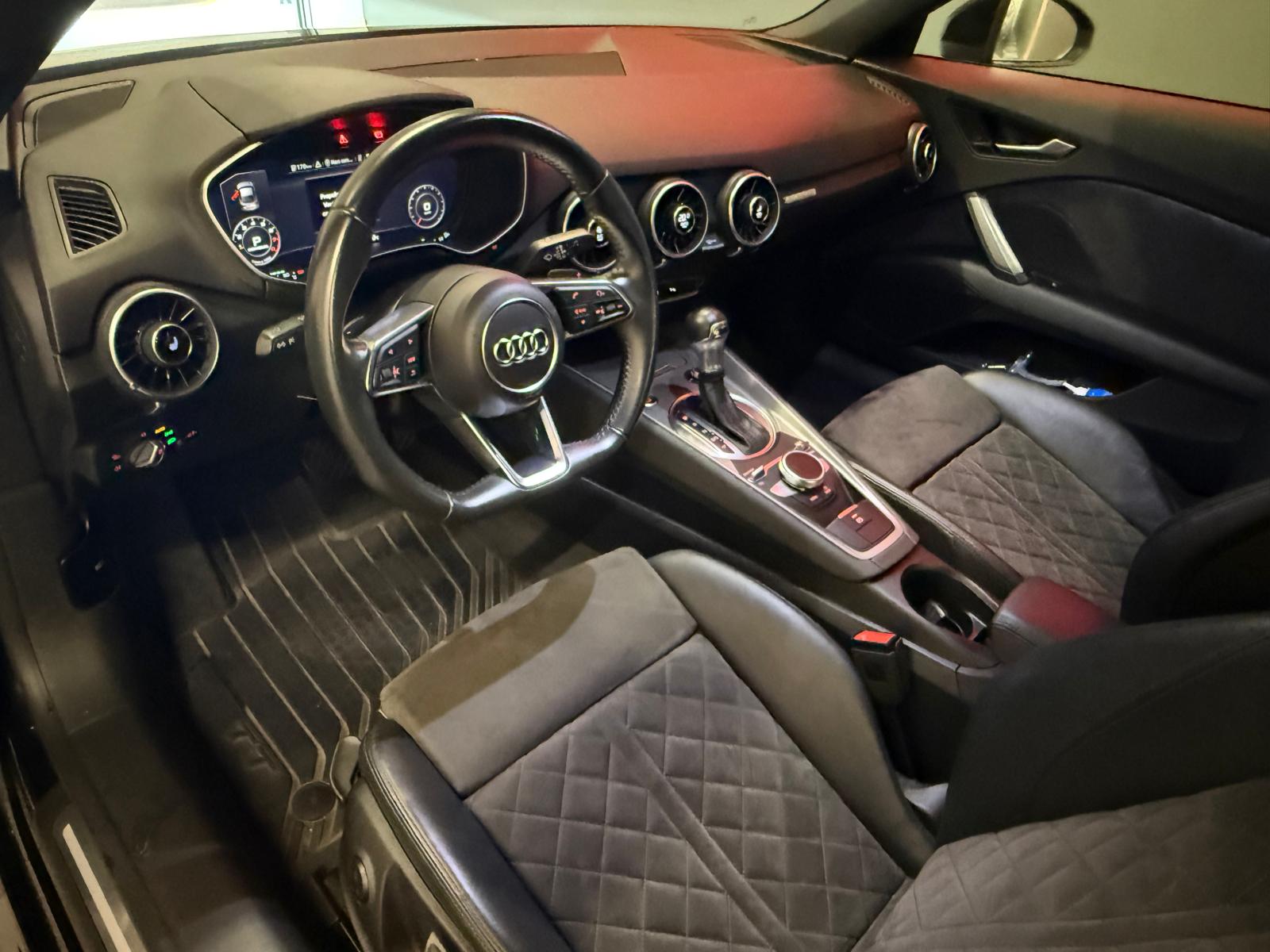 AUDI TT Coupé 45 TFSI quattro S-tronic-showroom-element-1