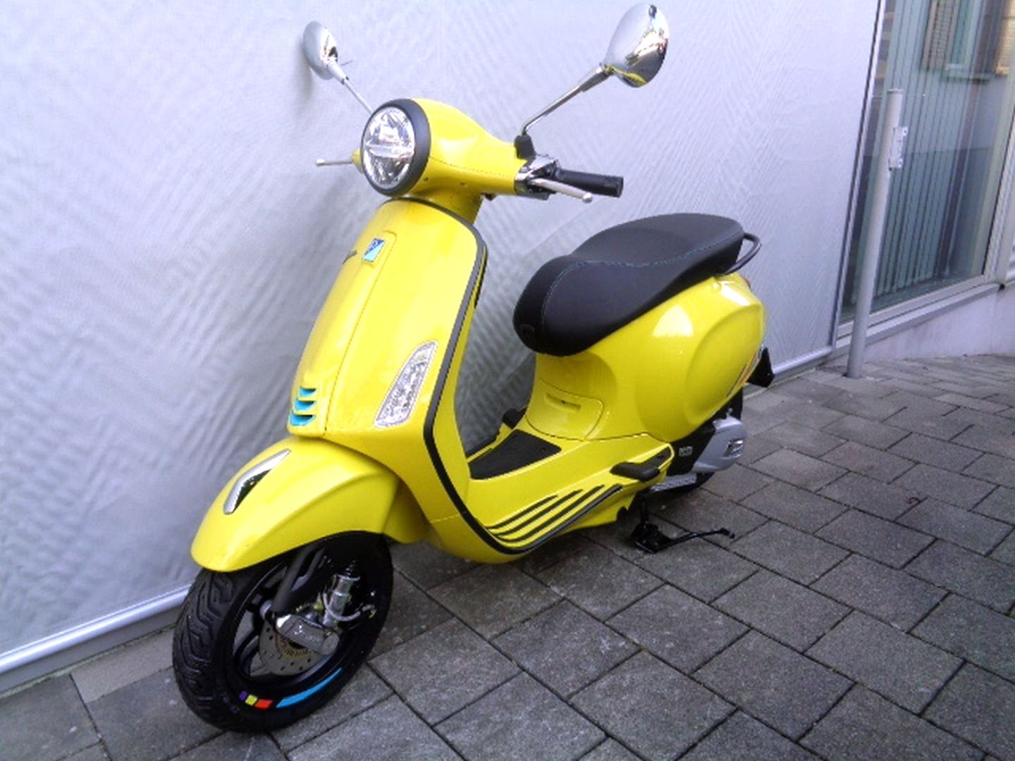 PIAGGIO VESPA PRIMAVERA SPORT 125 ABS 12" E5-image-1