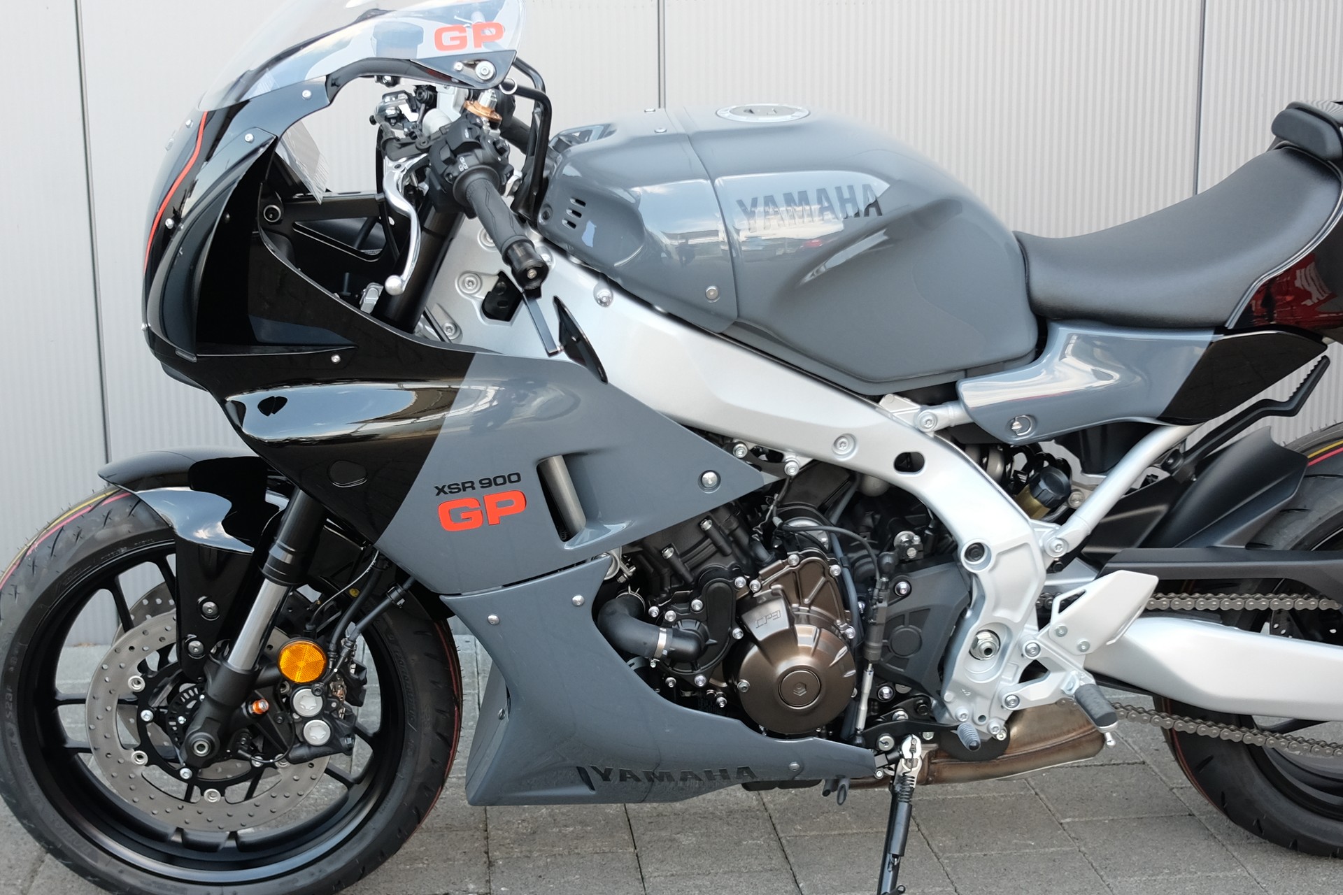 YAMAHA XSR 900 GP-image-4