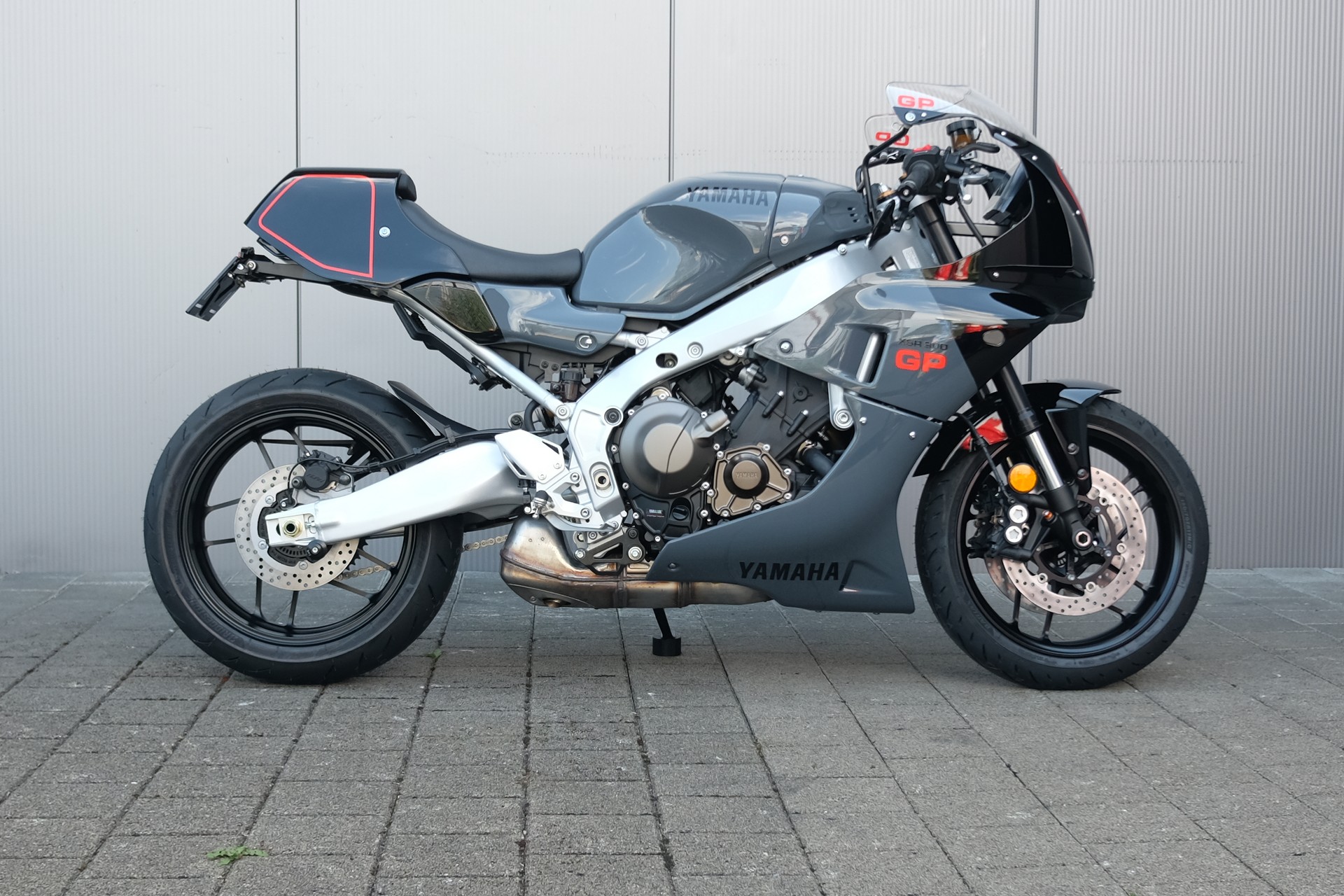 YAMAHA XSR 900 GP-image-0