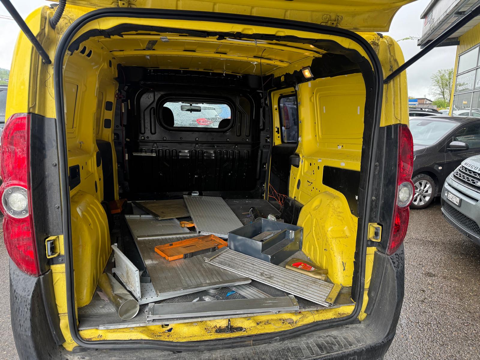 OPEL Combo 1.6 CDTI ecoFLEX 2.4 L1H1-image-5