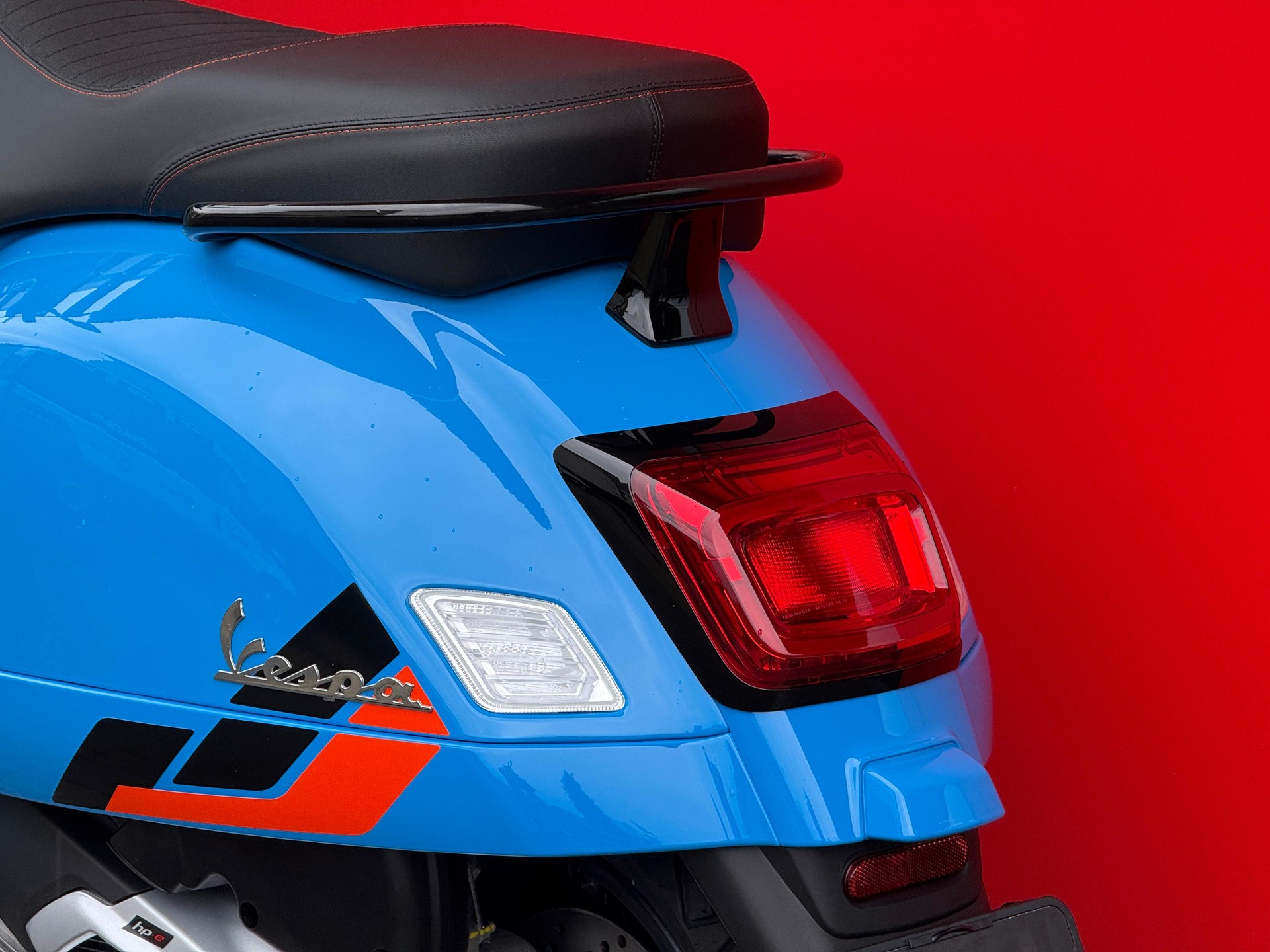 PIAGGIO Vespa GTS 125 Super Sport RST Euro 5+-image-11