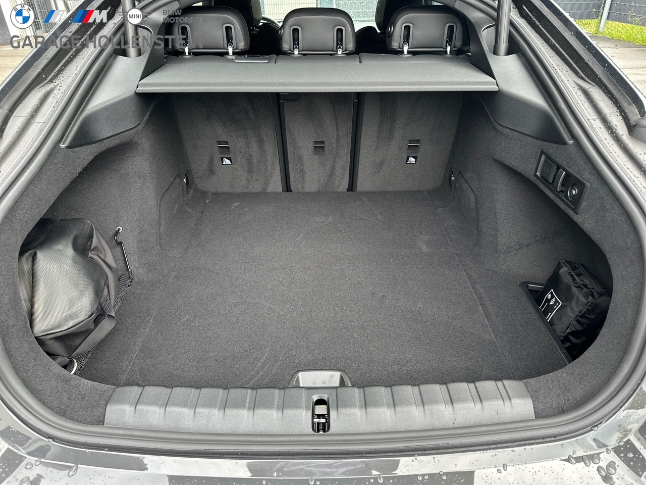 BMW i4 xDrive 40 M Sport Pro-image-14
