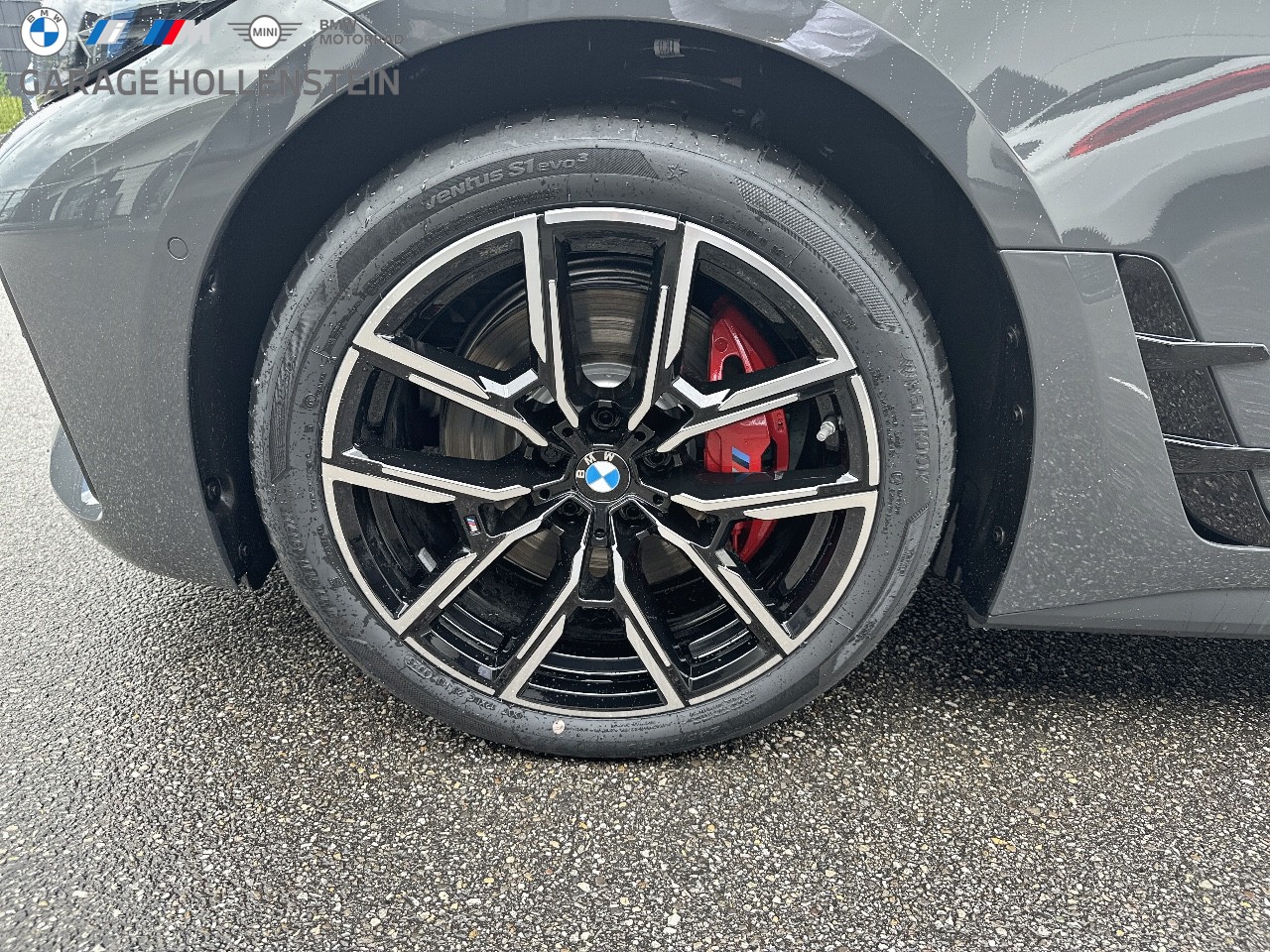 BMW i4 xDrive 40 M Sport Pro-image-5