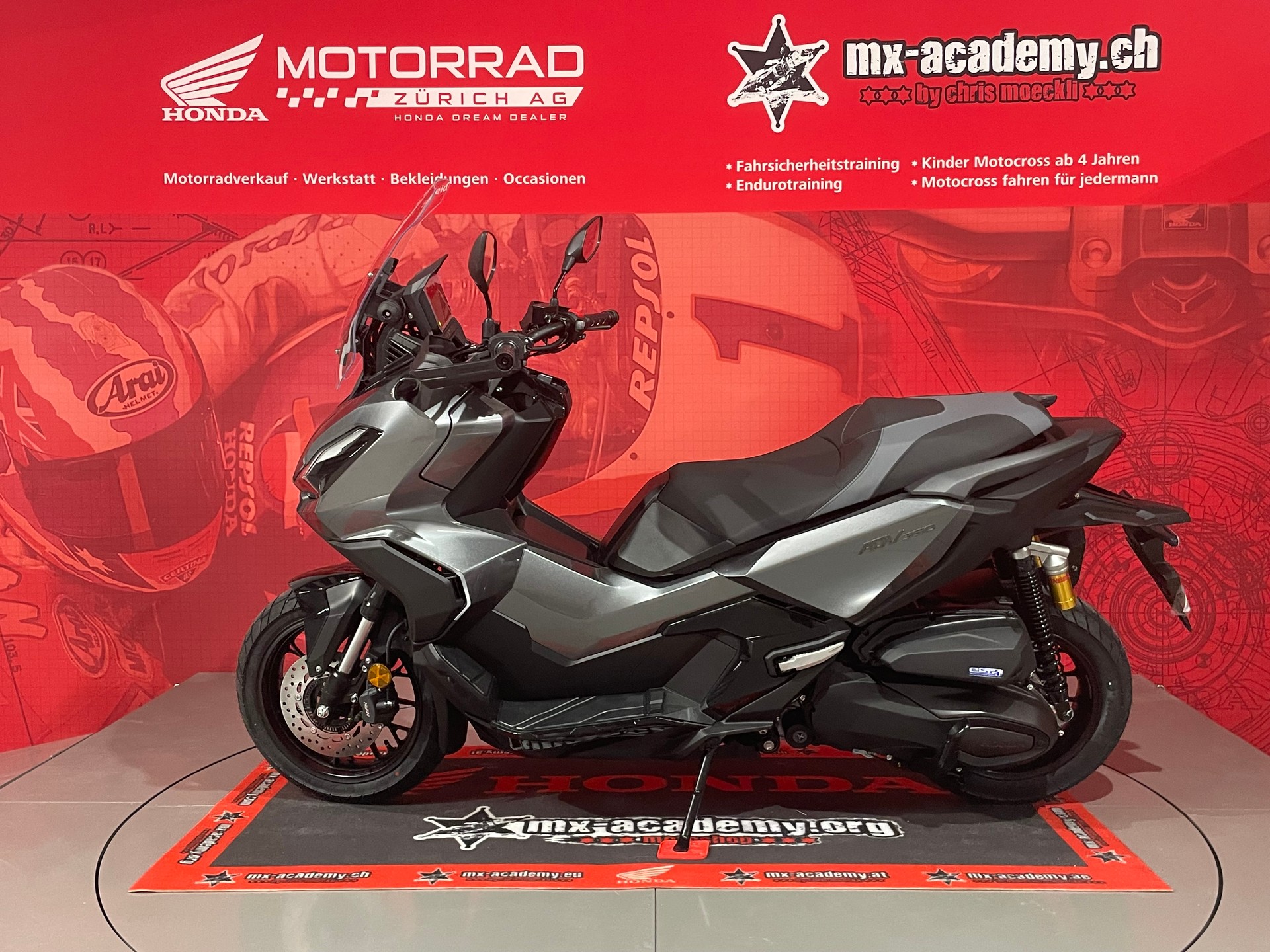 HONDA *ADV350**Modell 2026**Neufahrzeug**Iridium Grey Metallic*-image-5