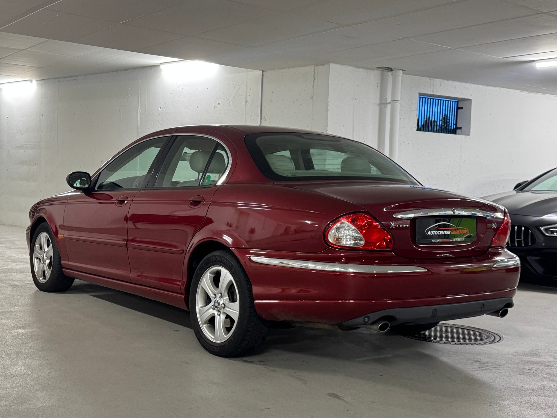 JAGUAR X-Type 3.0 V6 Traction4 Executive Aut.-image-4