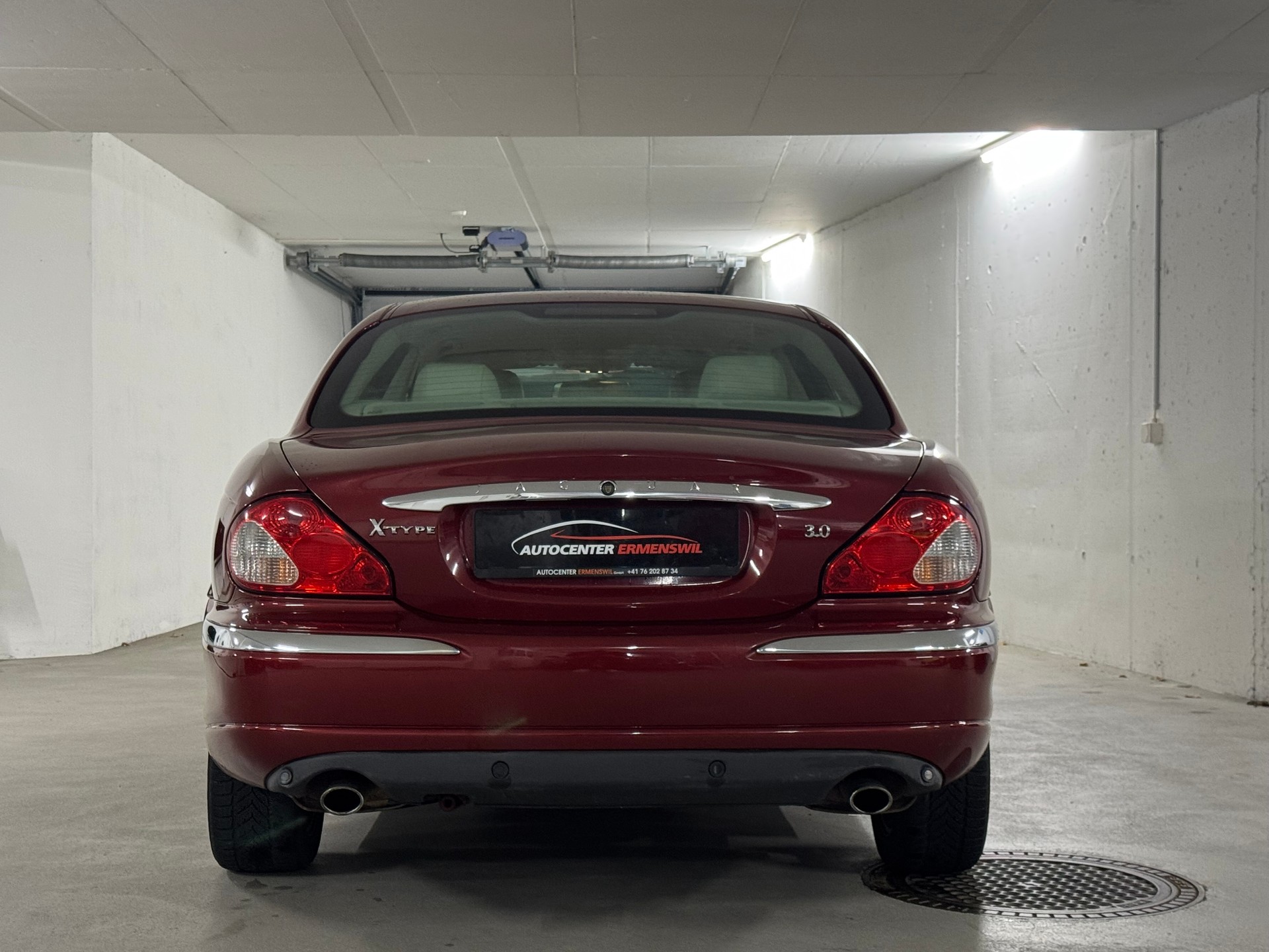 JAGUAR X-Type 3.0 V6 Traction4 Executive Aut.-image-5