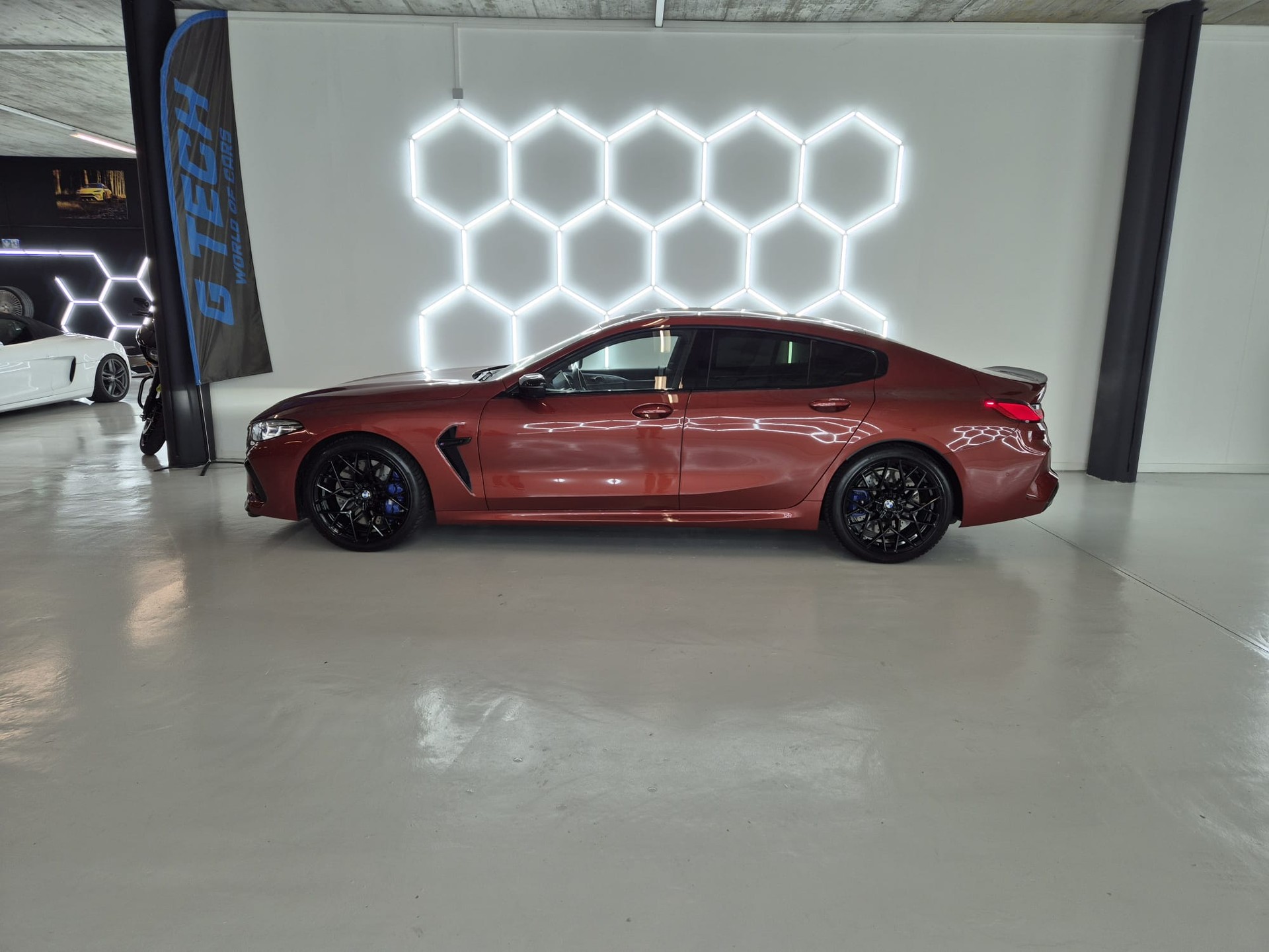 BMW M8 xDrive M Competition Steptronic Gran Coupé Carbon Schalensitze-showroom-element-2