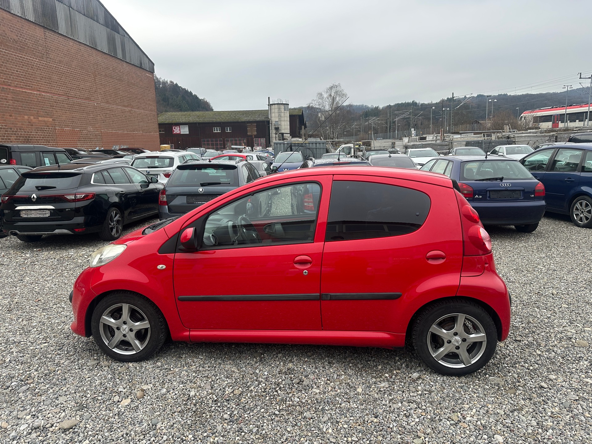 PEUGEOT 107 1.0 City Move-image-7