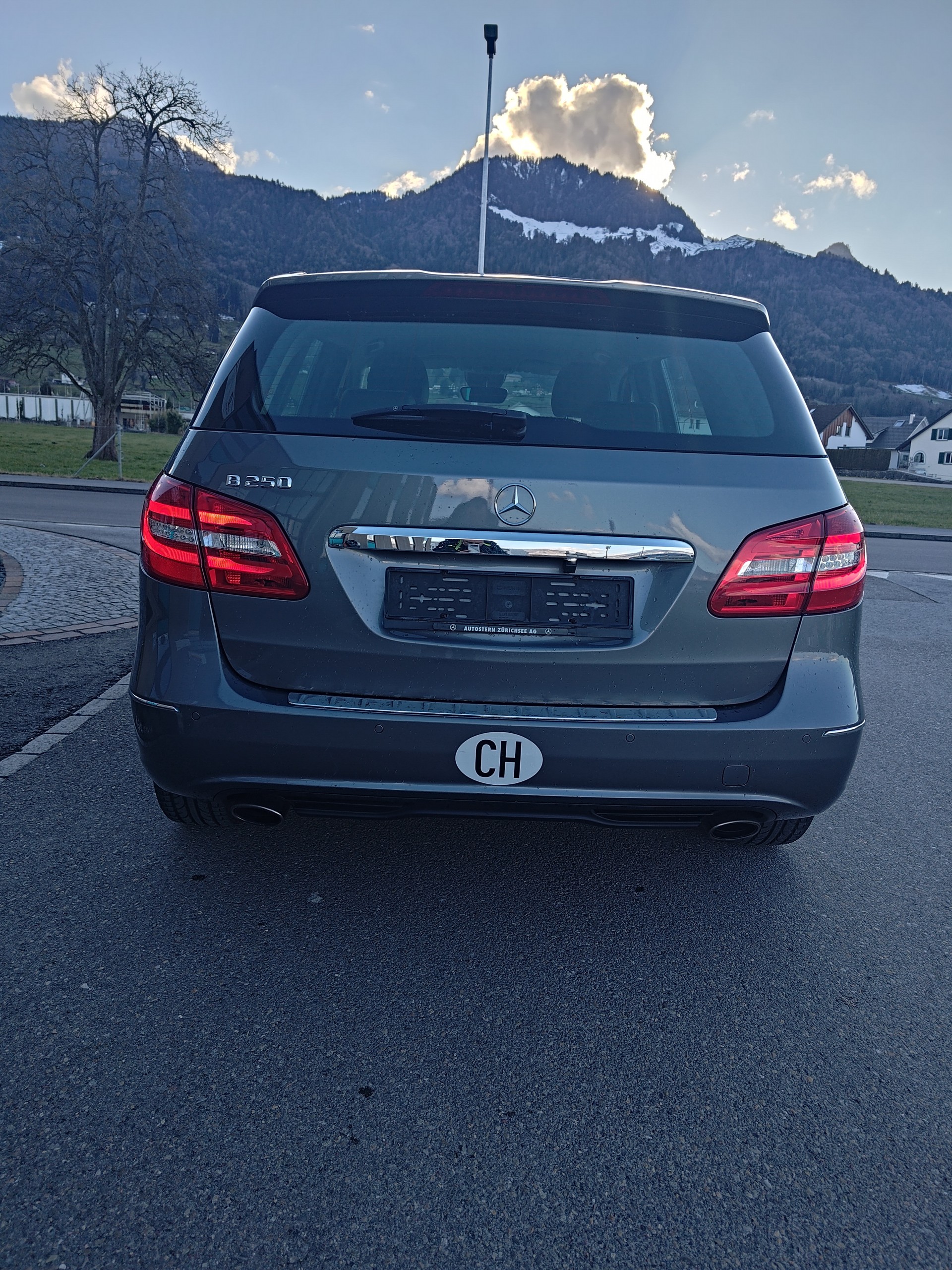MERCEDES-BENZ B 250 7G-DCT-image-7