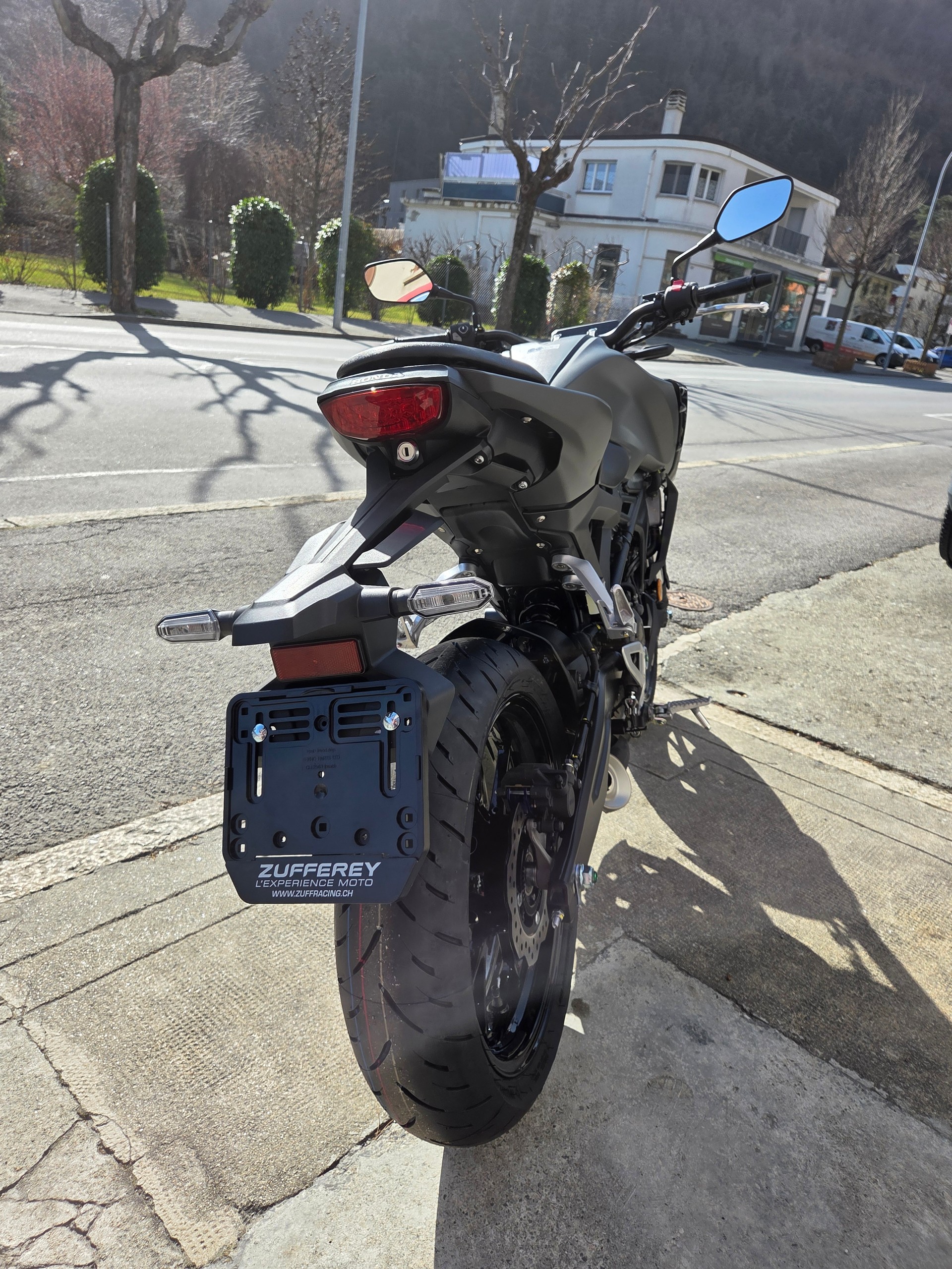 HONDA CB 125 R-image-5