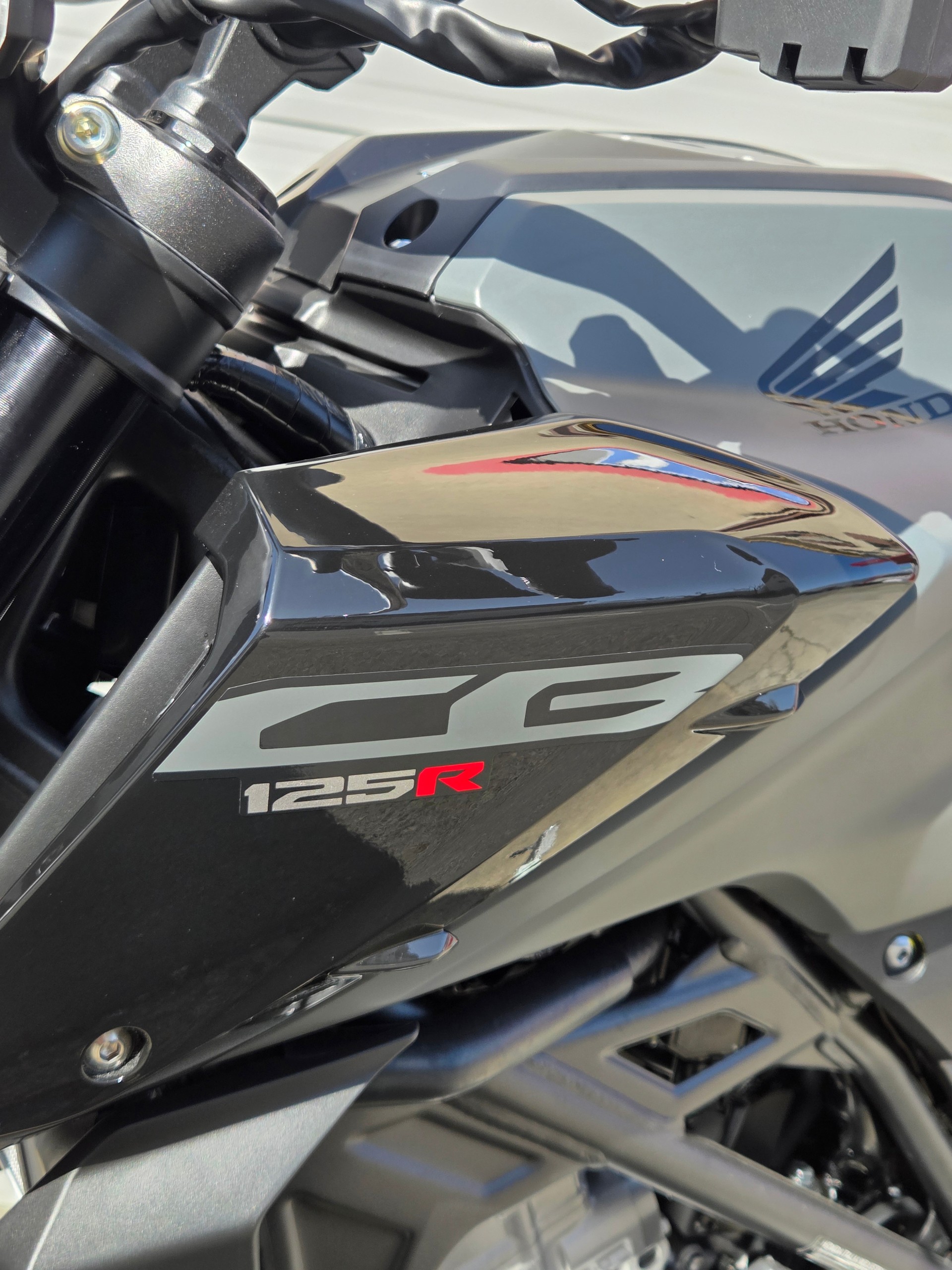 HONDA CB 125 R-image-3