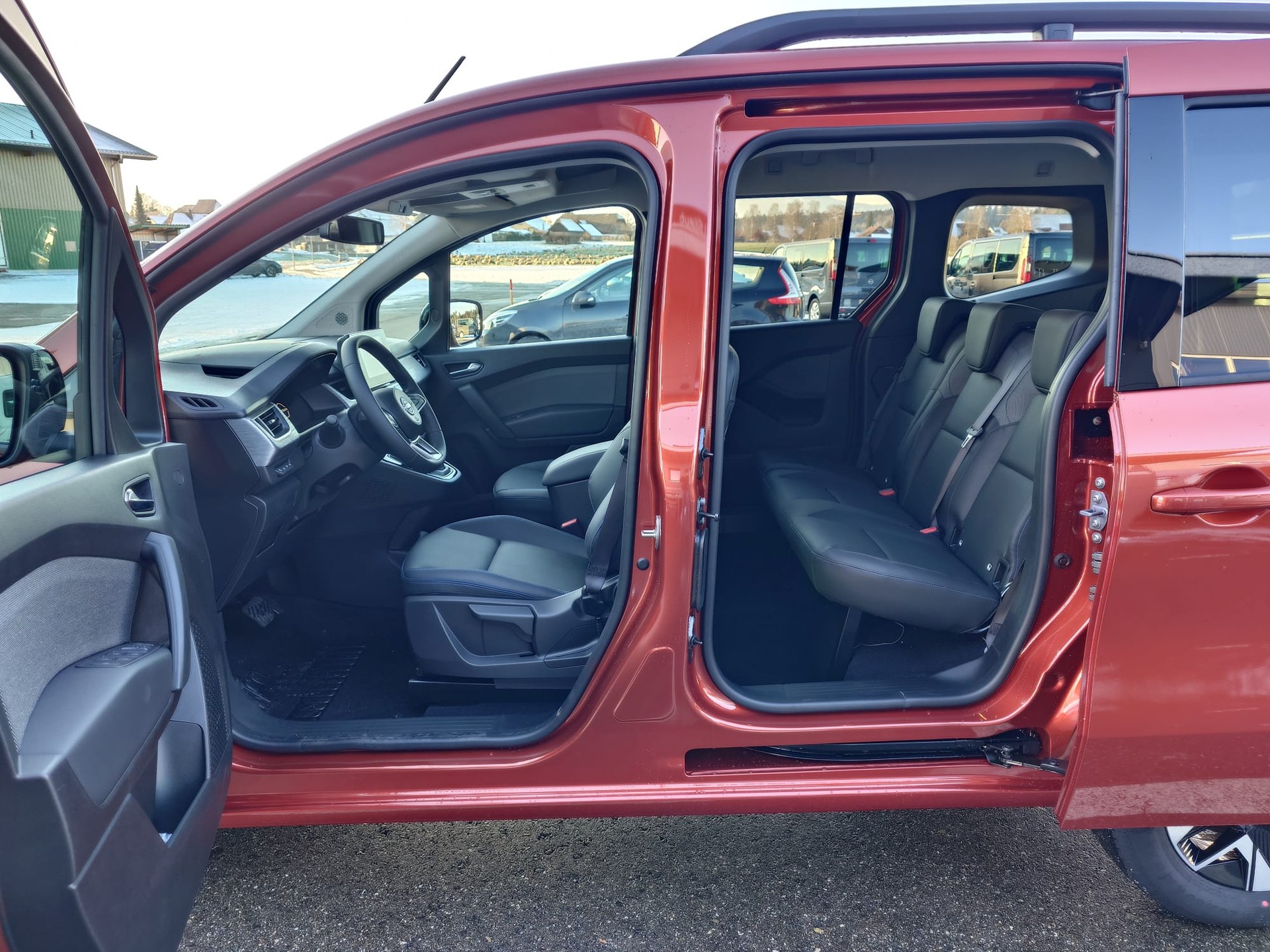 NISSAN Townstar L1 1.3 DIG-T 130 Tekna-image-7