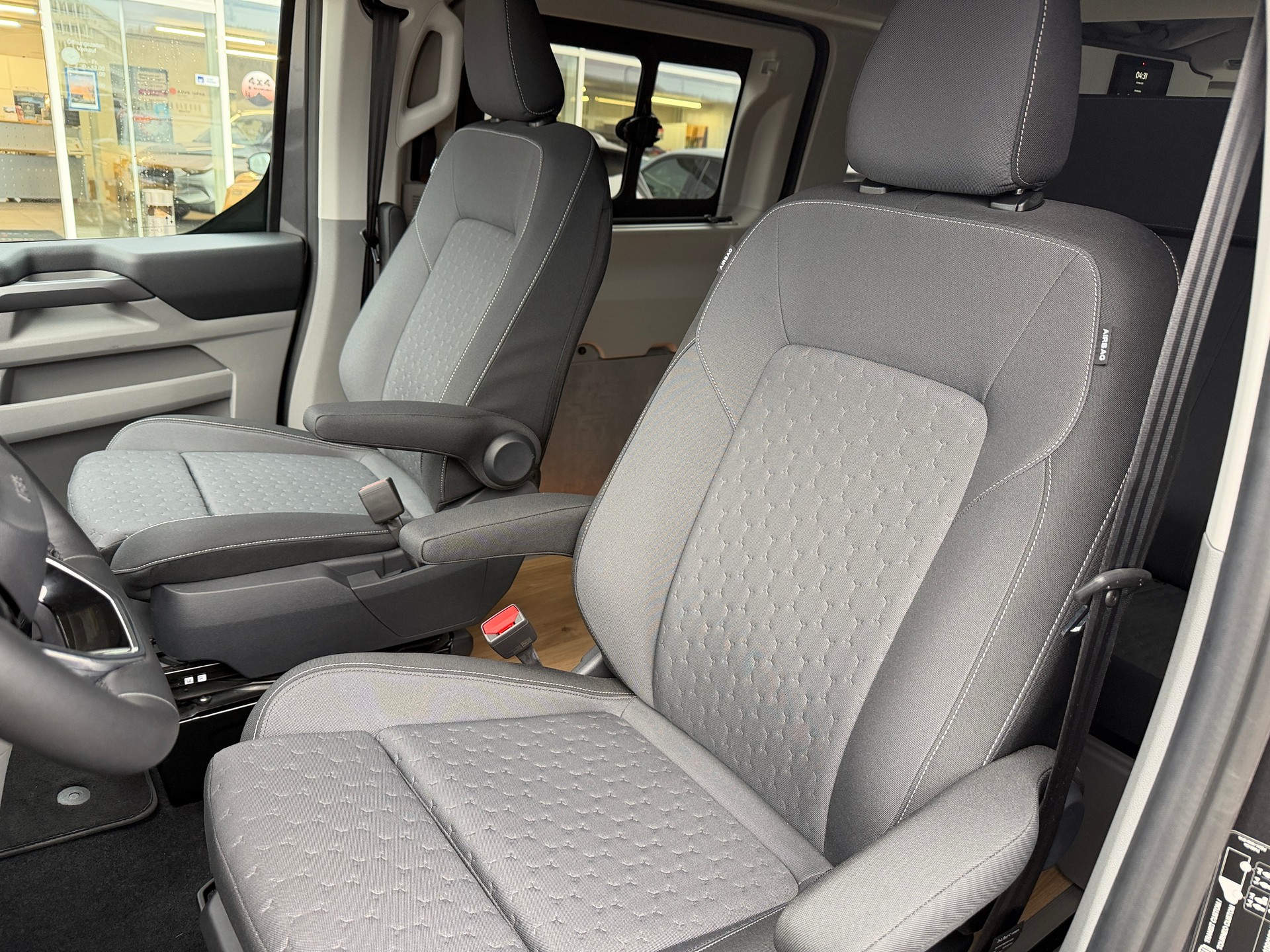 FORD New Nugget Titanium L1 2.0 tdi 170 PS AT8 WESTFALIA-image-21
