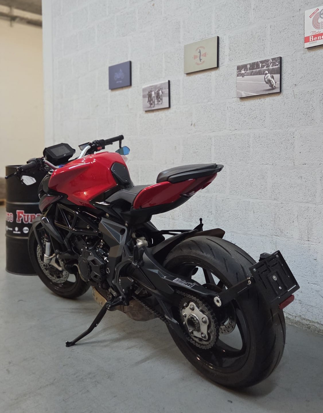 MV AGUSTA B3 Brutale 800 Rosso-image-3
